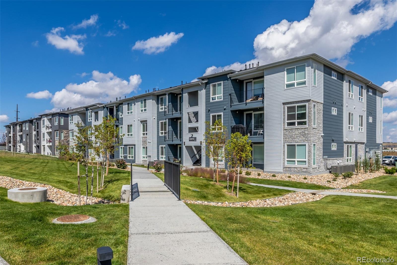 Stonegate Parker Condo / Townhome | MLS #: 651105816841  Askins Loop 202, Parker Beds: 2 Baths: 2 Price: $360,000