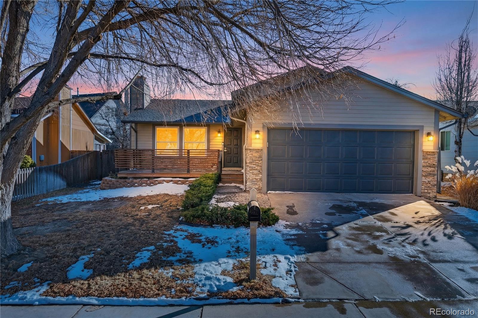 Mission Viejo Aurora Home | MLS #: 40202764104 S Laredo Way, Aurora Beds: 4 Baths: 3 Price: $520,000
