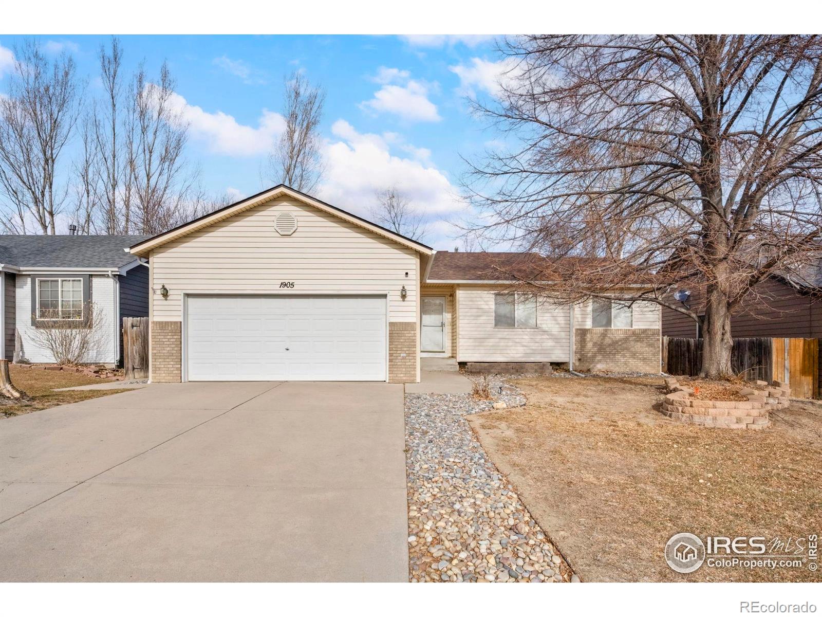  Johnstown Home | MLS #: 45678910499121905  Greenbriar Court, Johnstown Beds: 3 Baths: 3 Price: $445,000