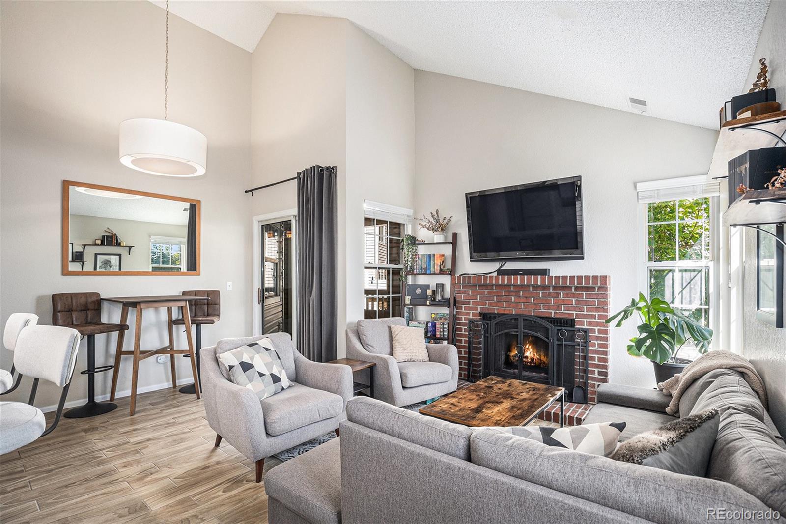 1005 s miller street, Lakewood sold home. Closed on 2026-02-23 for $263,272.