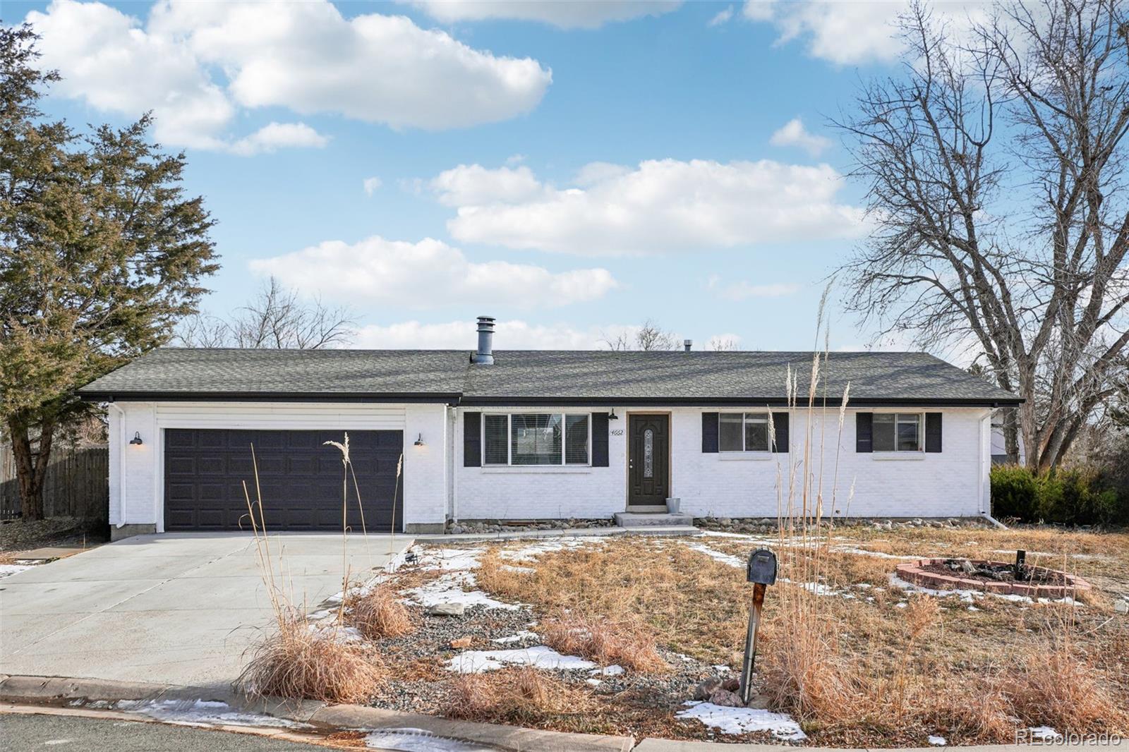 4662 s badger court, Littleton sold home. Closed on 2026-04-23 for $370,000.