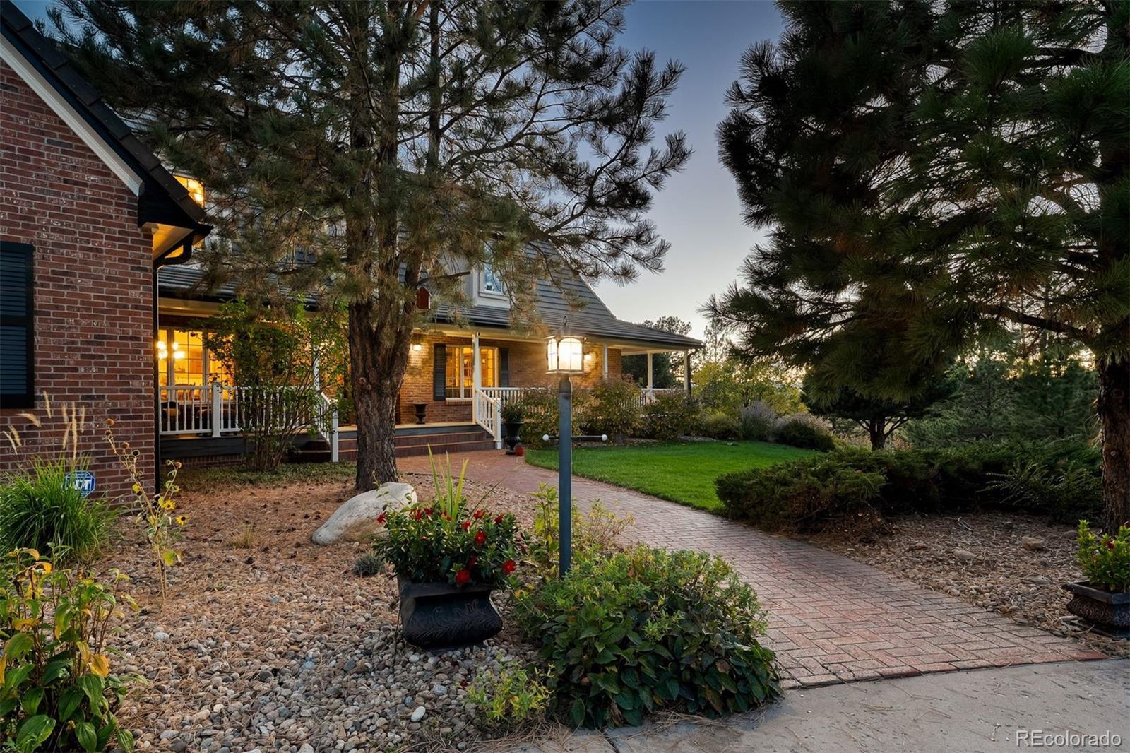  Parker Home | MLS #: 30693118245 N Sunburst Trail, Parker Beds: 5 Baths: 5 Price: $1,995,000