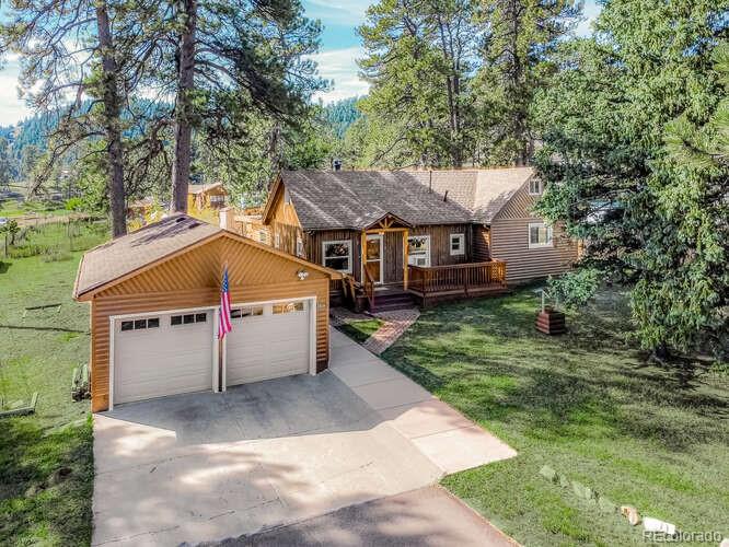 23039 isoleta road, Indian Hills sold home. Closed on 2026-02-11 for $670,000.