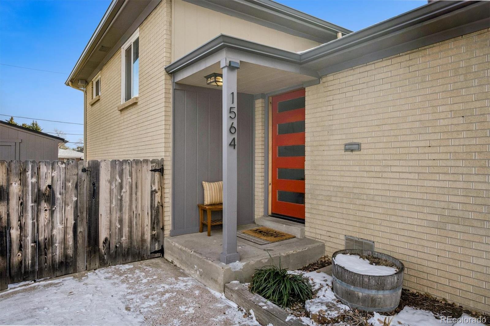 Virginia Village Denver Home | MLS #: 17723981564 S Ivy Street, Denver Beds: 4 Baths: 2 Price: $619,000