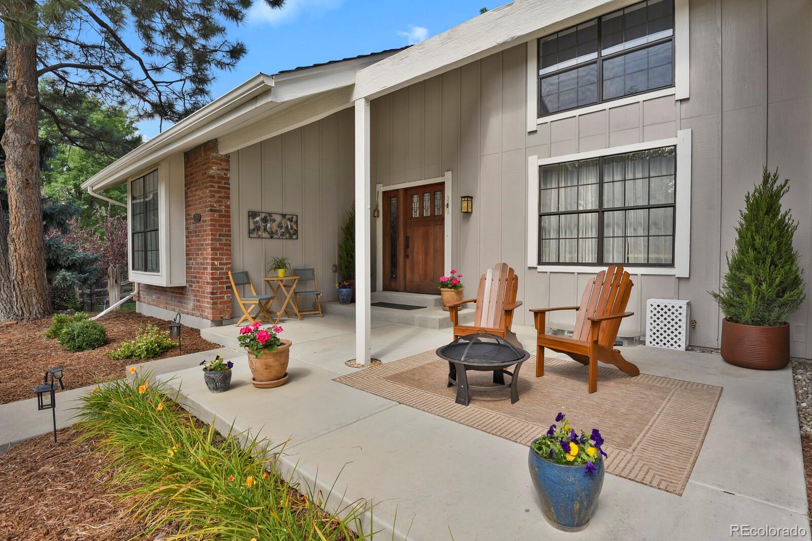 Willow Creek Centennial Home | MLS #: 55235637595 S Xanthia Court, Centennial Beds: 5 Baths: 4 Price: $1,150,000