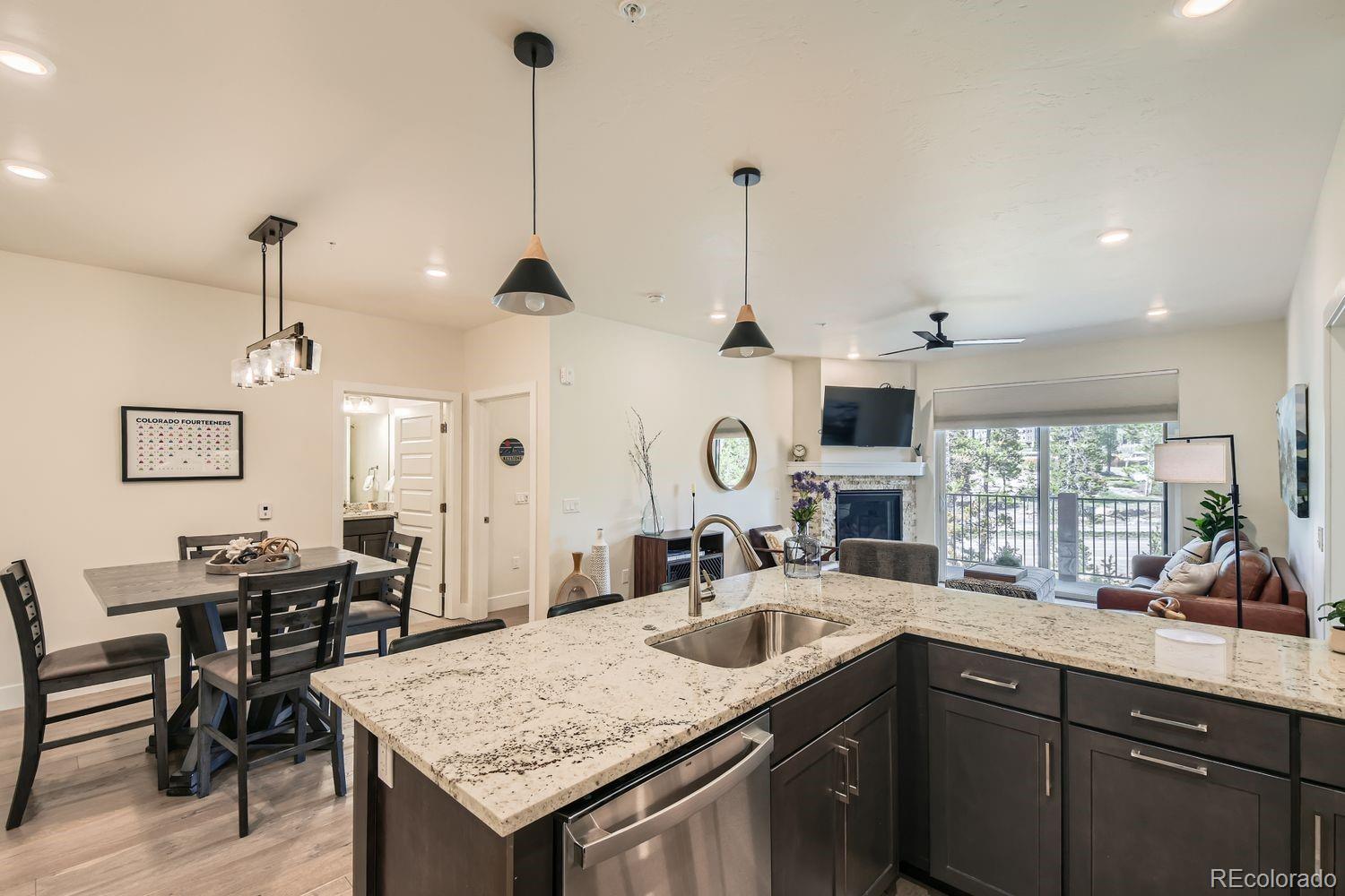 75  clearwater way, Keystone sold home. Closed on 2026-05-20 for $815,000.