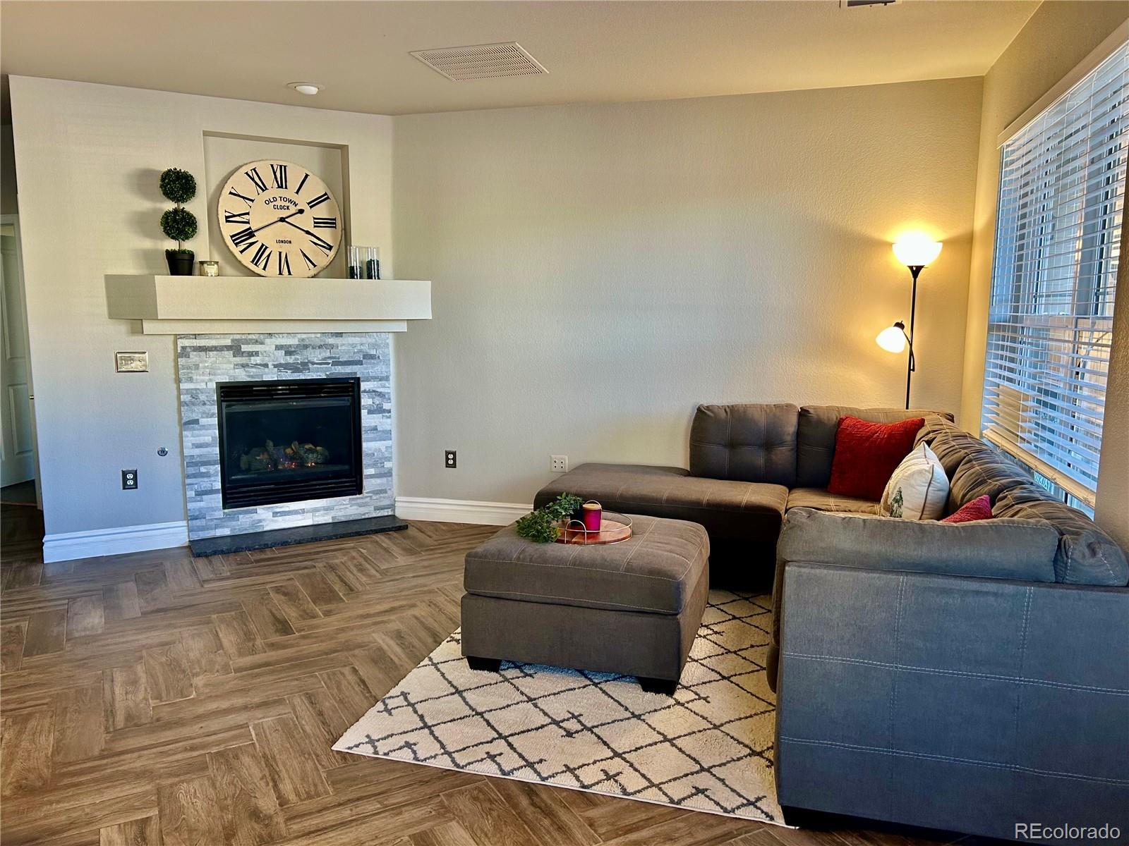 8374 s holland way, Littleton sold home. Closed on 2026-03-13 for $376,000.