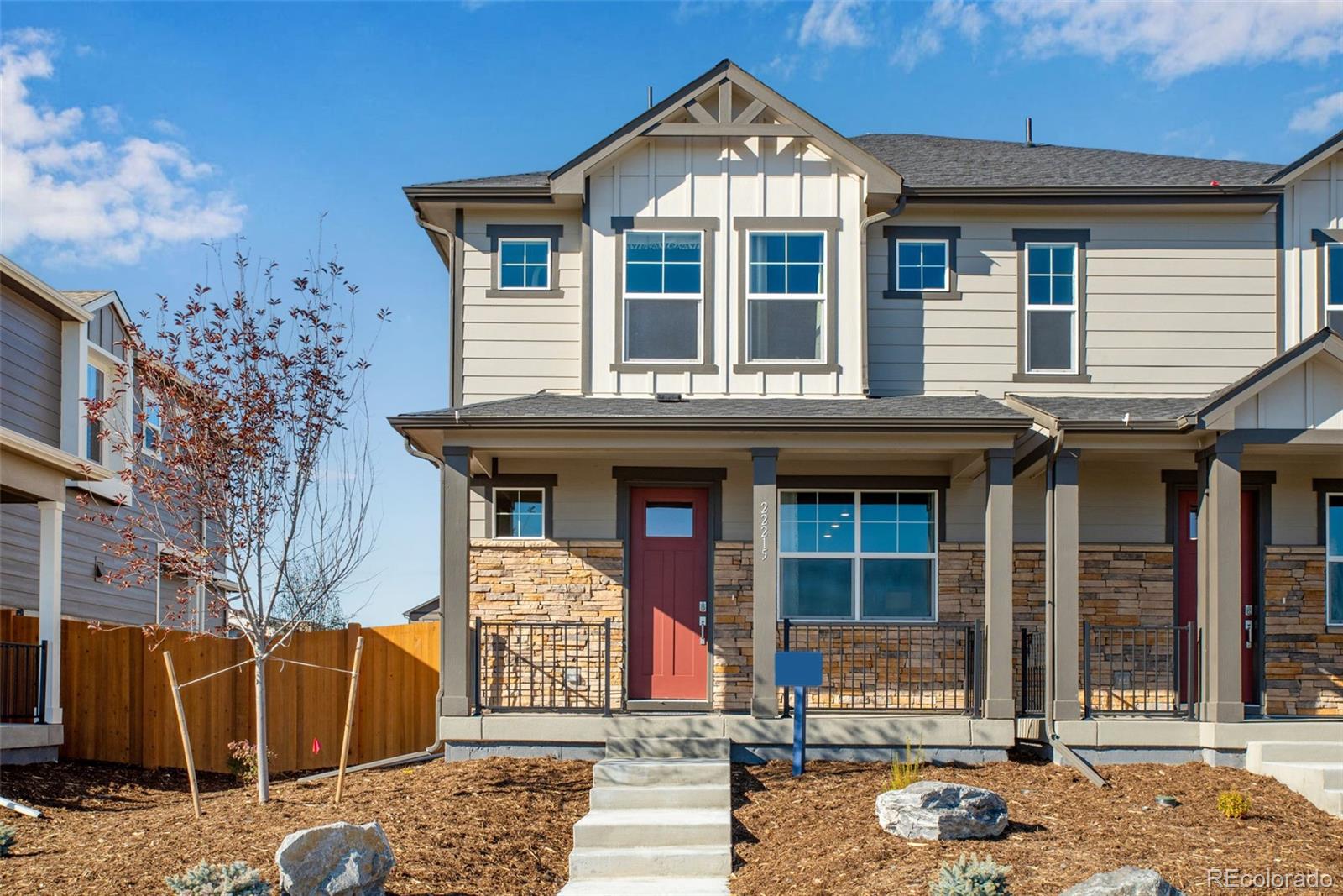 Horizon Uptown Aurora Home | MLS #: 574125122514 E 6th Place, Aurora Beds: 3 Baths: 3 Price: $424,995