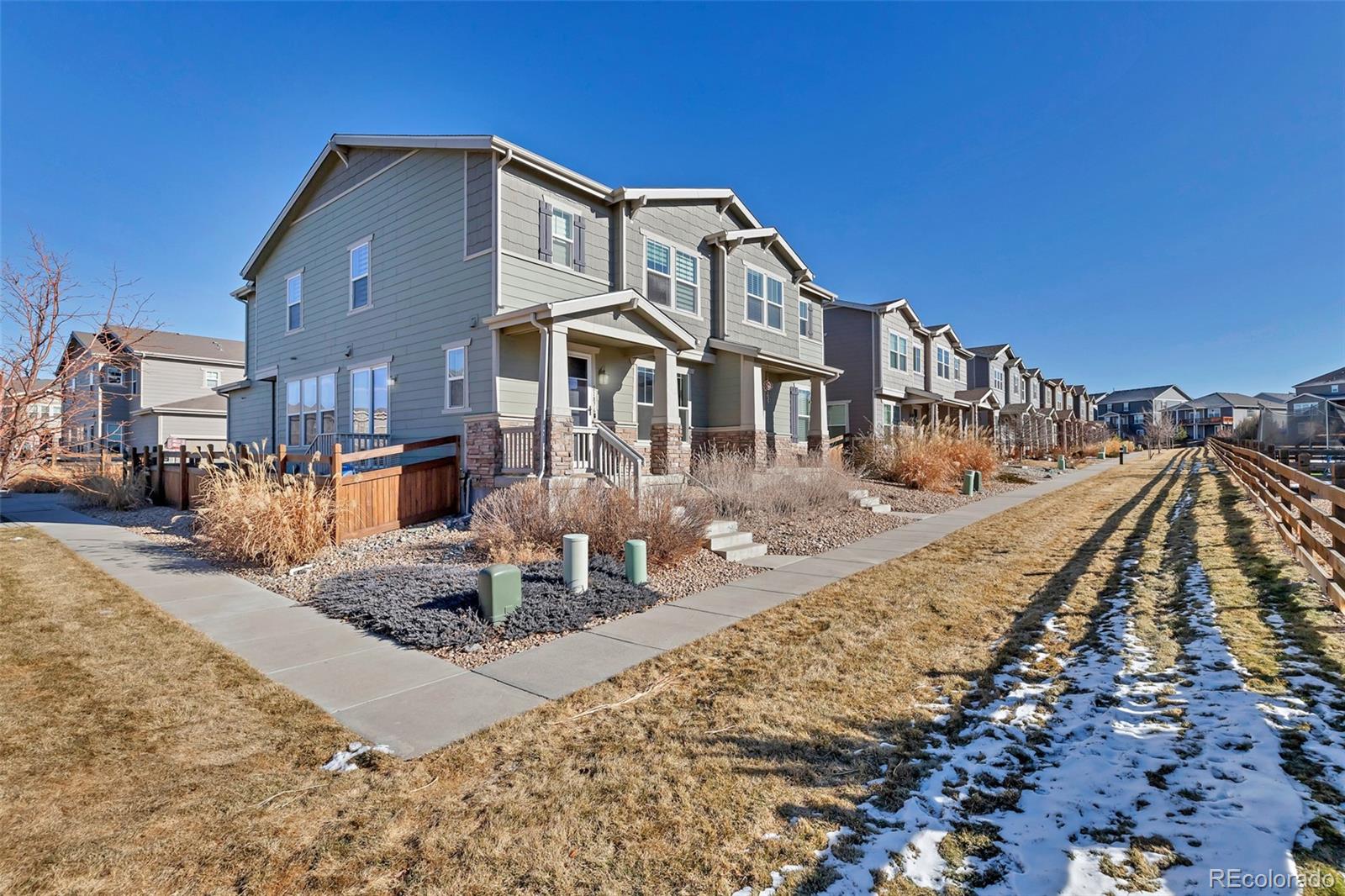 Copperleaf Aurora Home | MLS #: 159693721876 E Radcliff Circle, Aurora Beds: 4 Baths: 4 Price: $514,750
