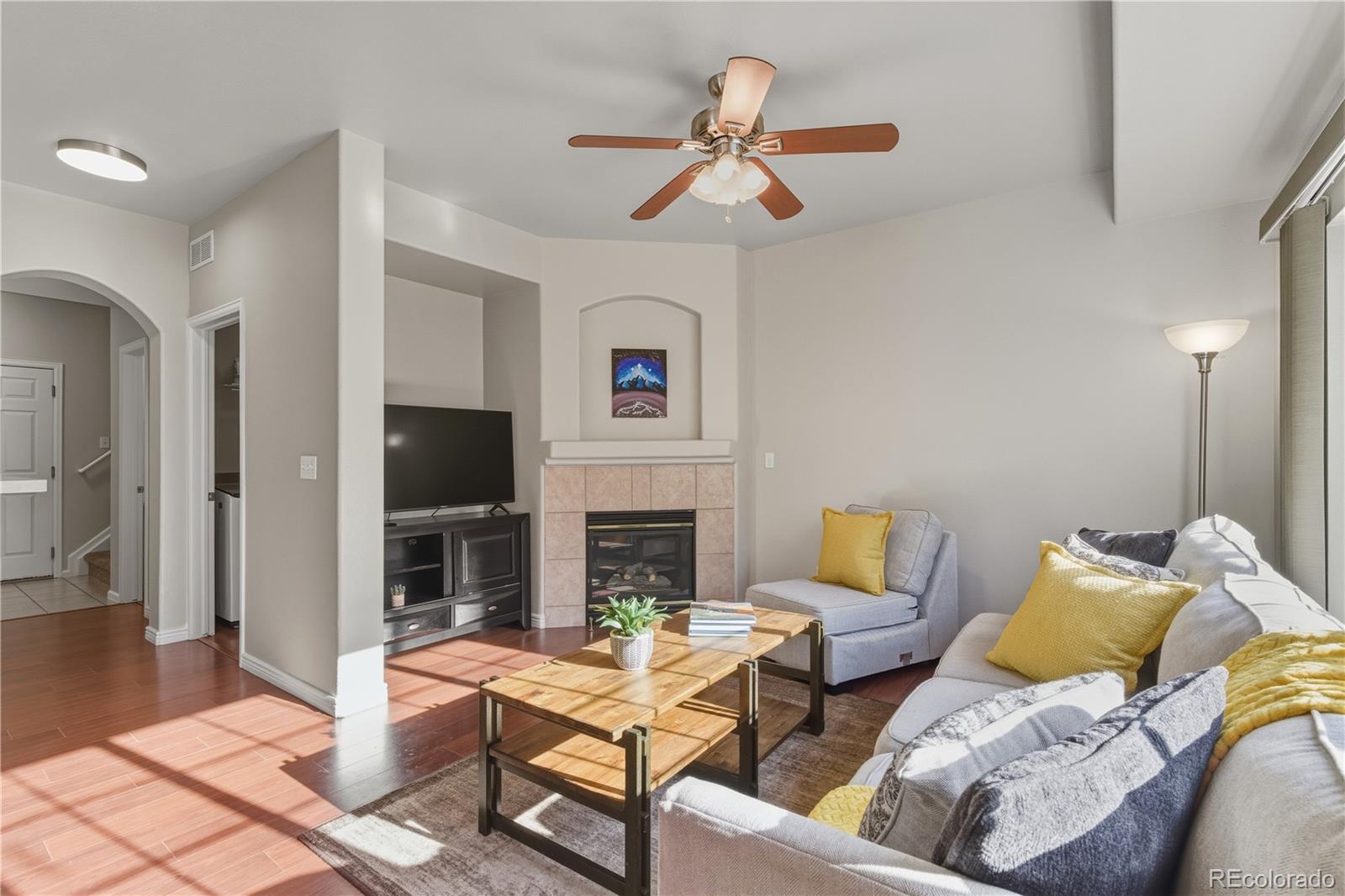 Castle Creek Aurora Condo / Townhome | MLS #: 212847112203 E 2nd Drive , Aurora Beds: 2 Baths: 3 Price: $337,500