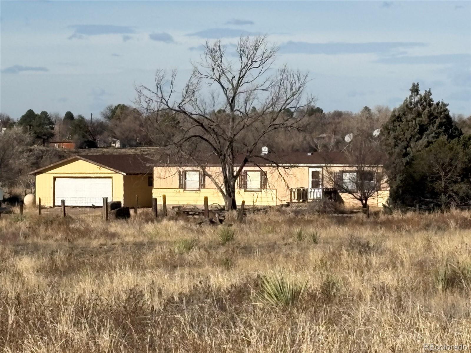  Pueblo Home | MLS #: 21476381457  32nd Lane, Pueblo Beds: 2 Baths: 2 Price: $349,975