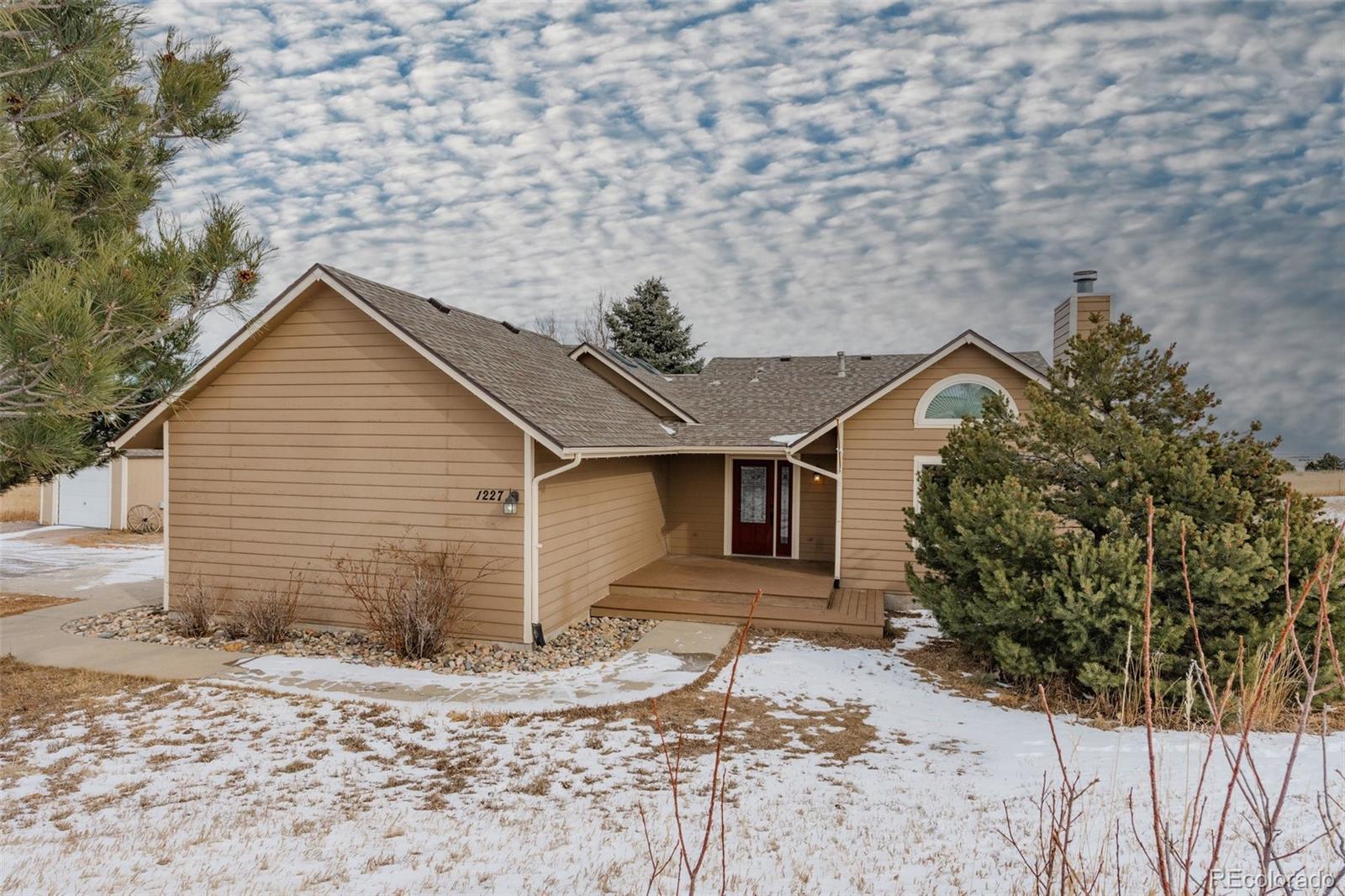  Elizabeth Home | MLS #: 40048871227  Coronado Road, Elizabeth Beds: 3 Baths: 2 Price: $599,900