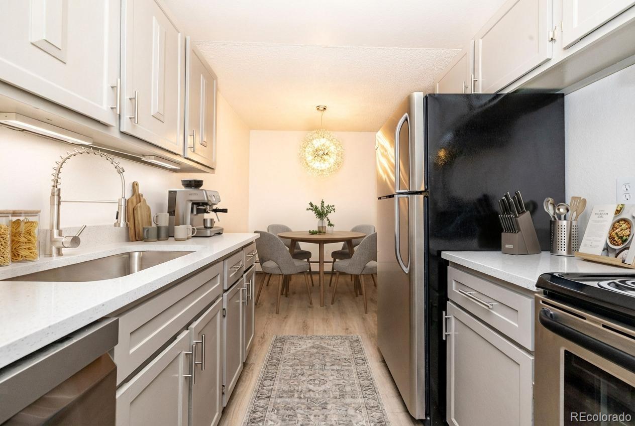  Golden Condo / Townhome | MLS #: 30597721350  Golden Circle 302, Golden Beds: 2 Baths: 1 Price: $275,000