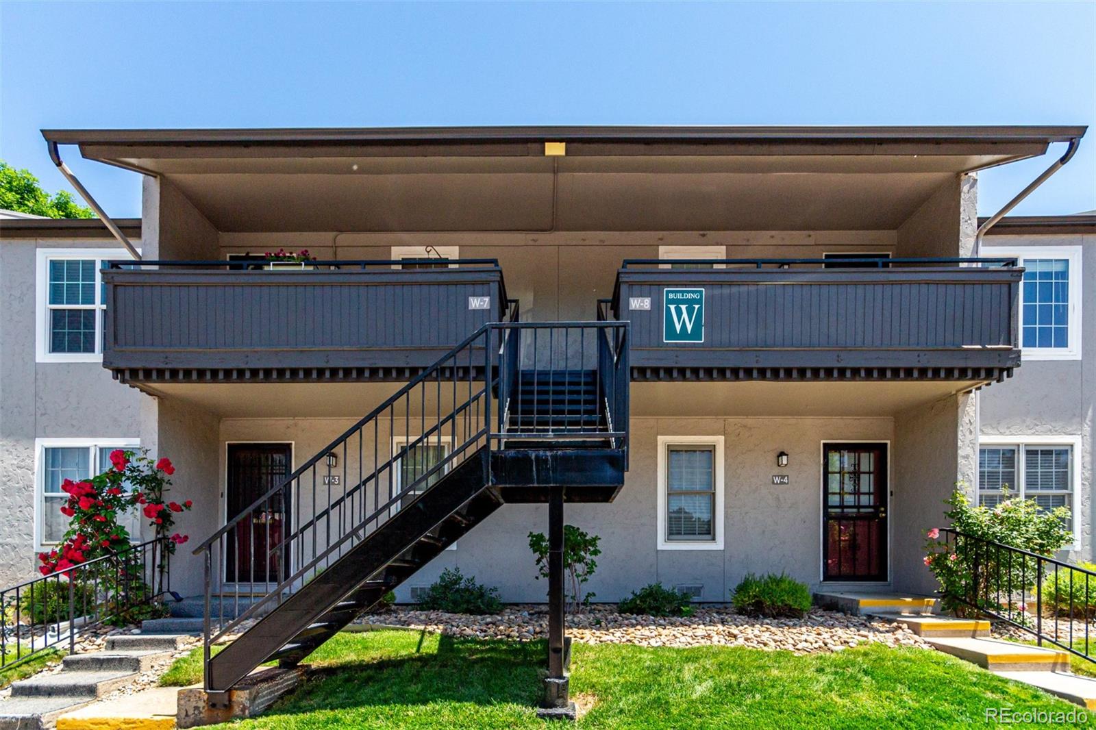 Glenn Oaks Centennial Condo / Townhome | MLS #: 73177612301 E Fremont Avenue W08, Centennial Beds: 2 Baths: 1 Price: $249,999