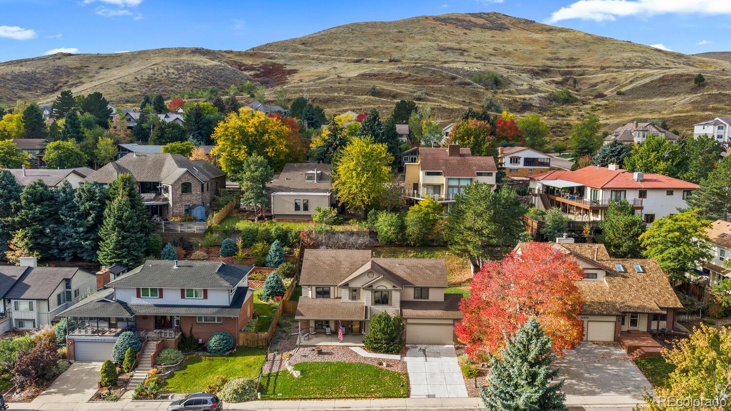 Green Mountain Lakewood Home | MLS #: 621062614362 W Virginia Drive, Lakewood Beds: 3 Baths: 4 Price: $950,000