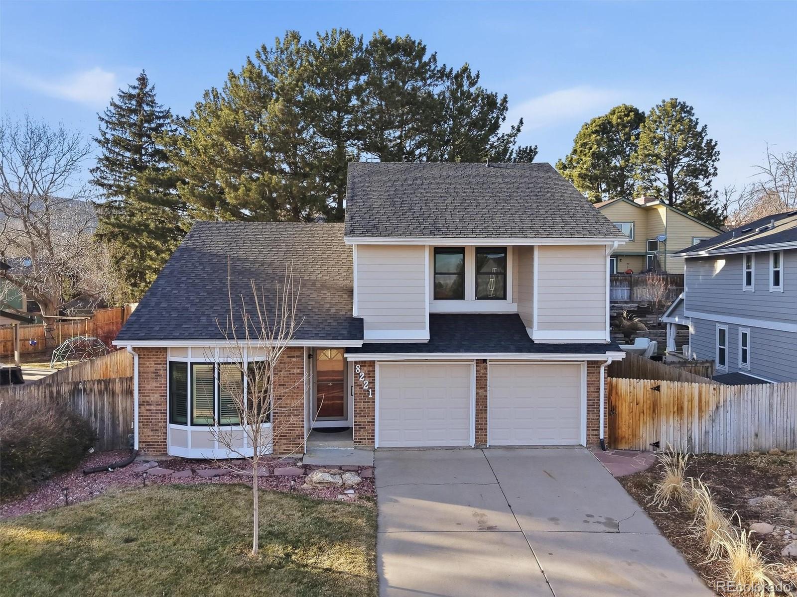 Ken Caryl Ranch Littleton Home | MLS #: 61451588221 S San Juan Range Road, Littleton Beds: 3 Baths: 3 Price: $699,000