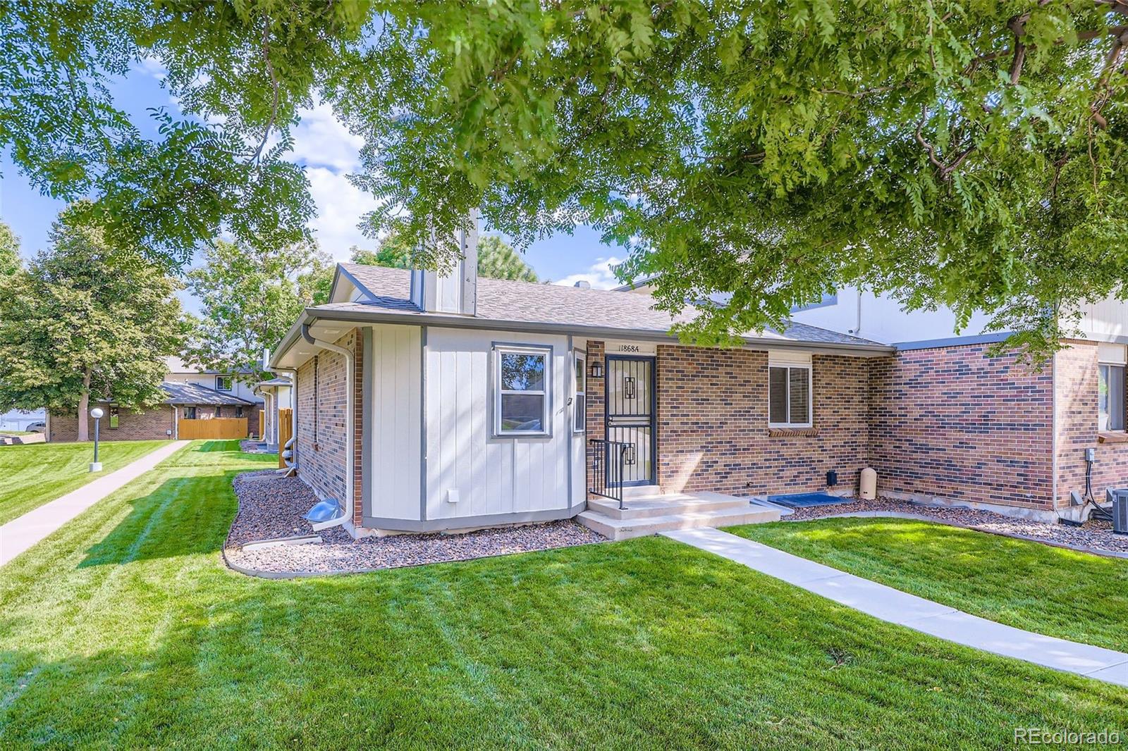  Lakewood Home | MLS #: 62062221868 S Ammons Street, Lakewood Beds: 2 Baths: 2 Price: $375,000