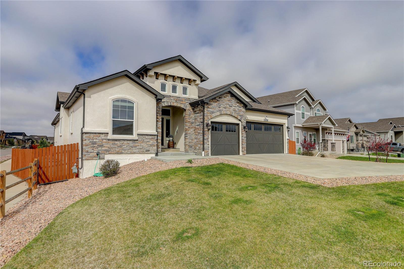 Meridian Ranch Peyton Home | MLS #: 383033710704  Shavano Peak Court, Peyton Beds: 5 Baths: 5 Price: $800,000