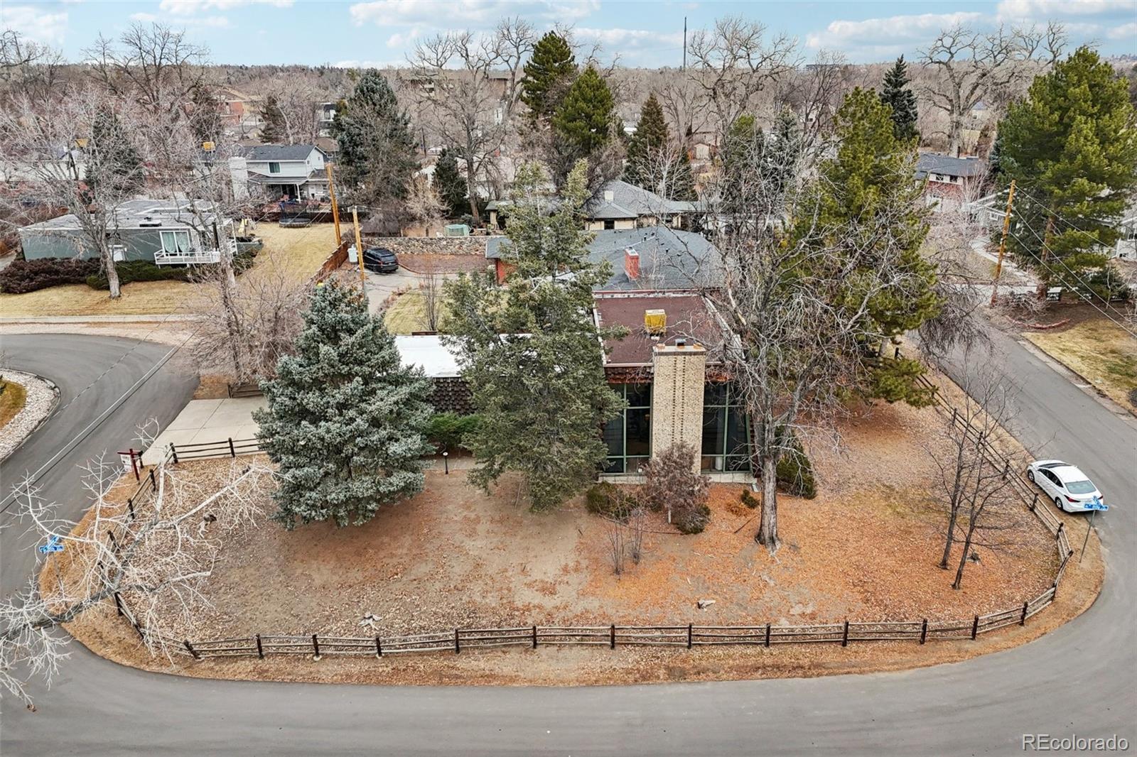 Green Acres Lakewood Home | MLS #: 31347197085 W 8th Place, Lakewood Beds: 2 Baths: 2 Price: $650,000