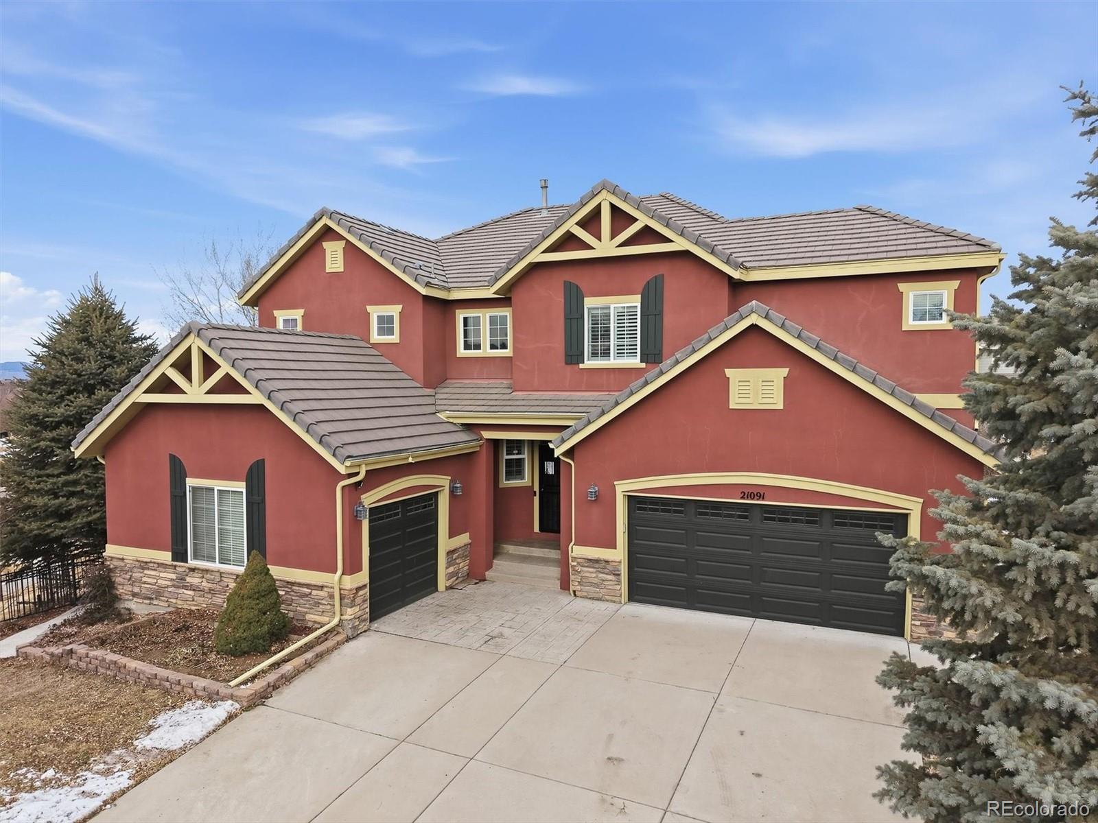 Conservatory Aurora Home | MLS #: 798299321091 E Flora Place, Aurora Beds: 5 Baths: 5 Price: $729,900