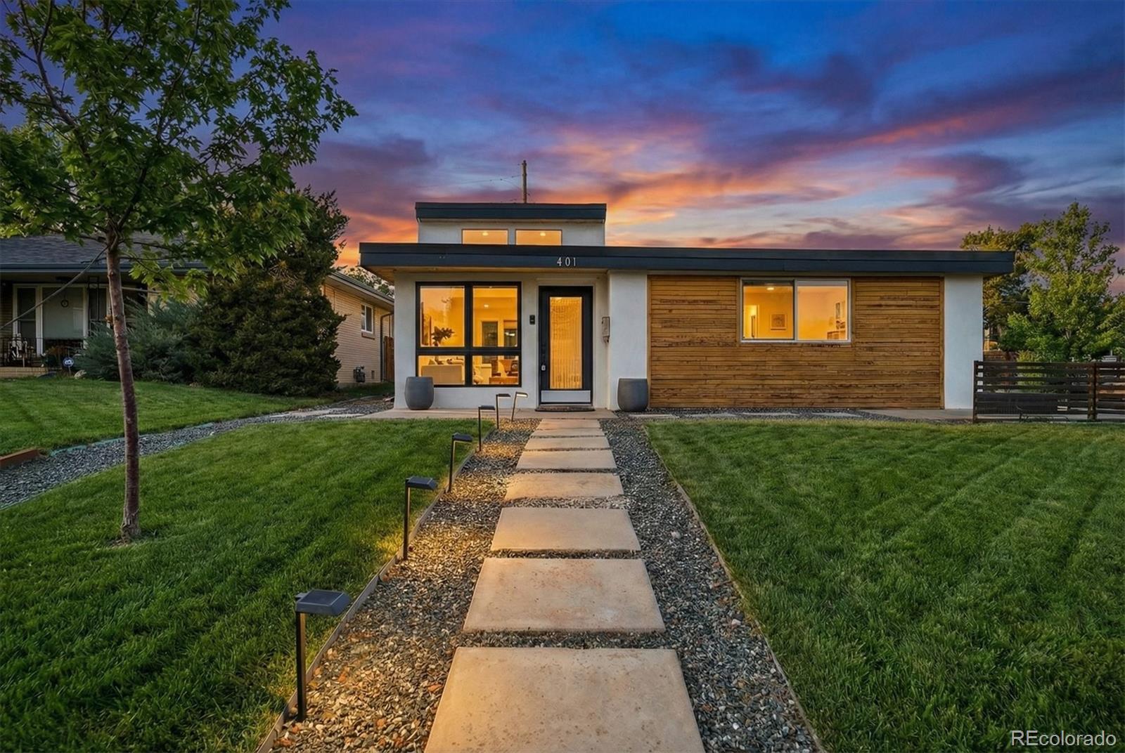 Hilltop Denver Home | MLS #: 5890318401 S Ivy Street, Denver Beds: 3 Baths: 3 Price: $825,000