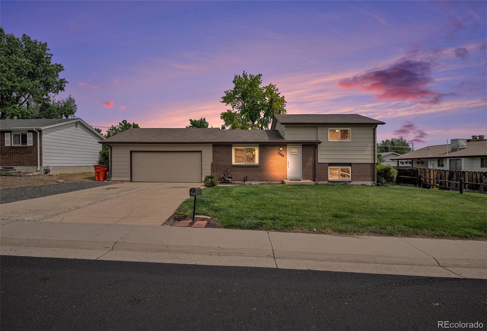 Parkway Estates Arvada Home | MLS #: 70797636413 W 76th Avenue, Arvada Beds: 3 Baths: 2 Price: $494,999
