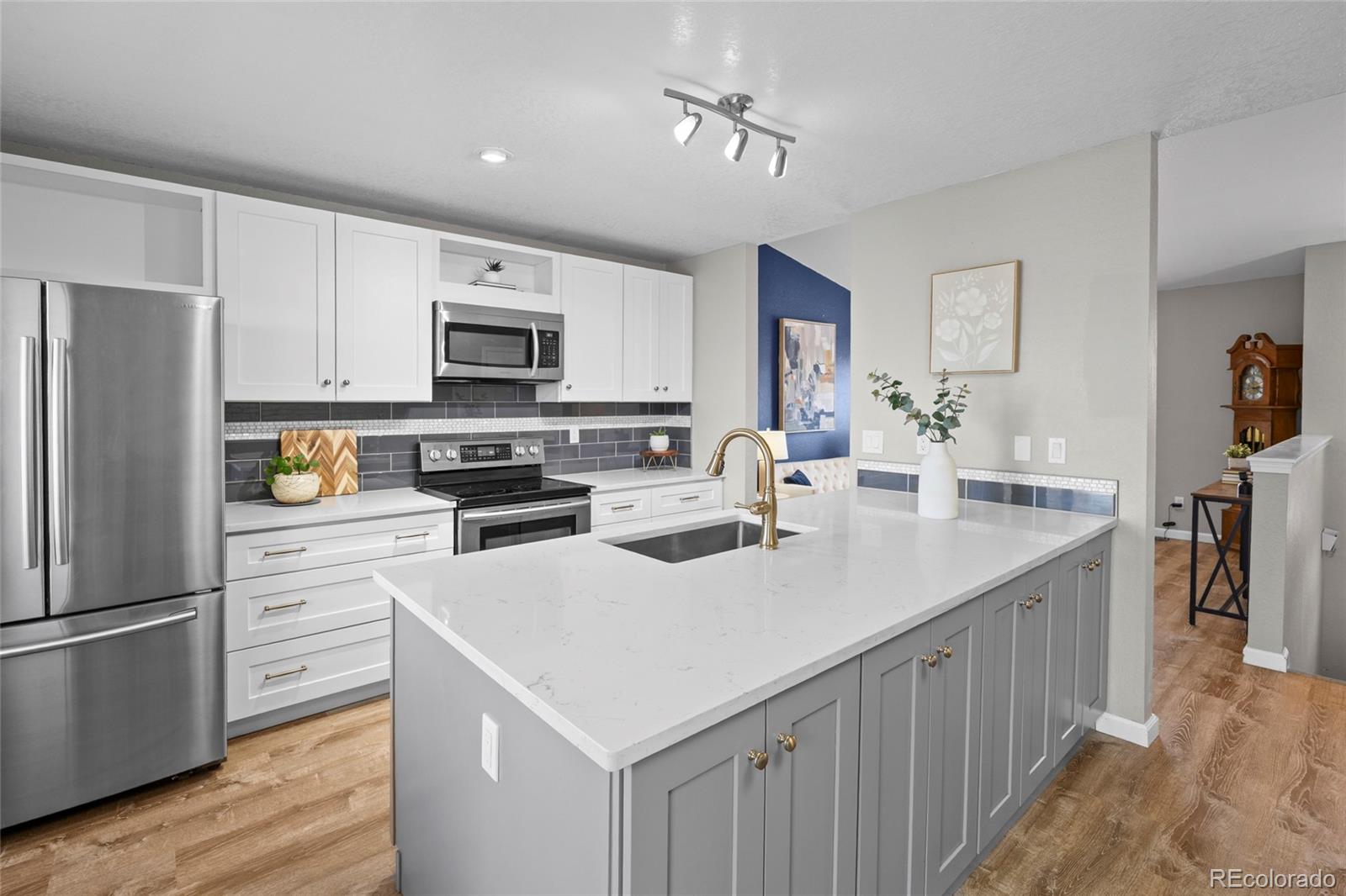 5503 s malta street, Centennial sold home. Closed on 2026-03-13 for $545,000.