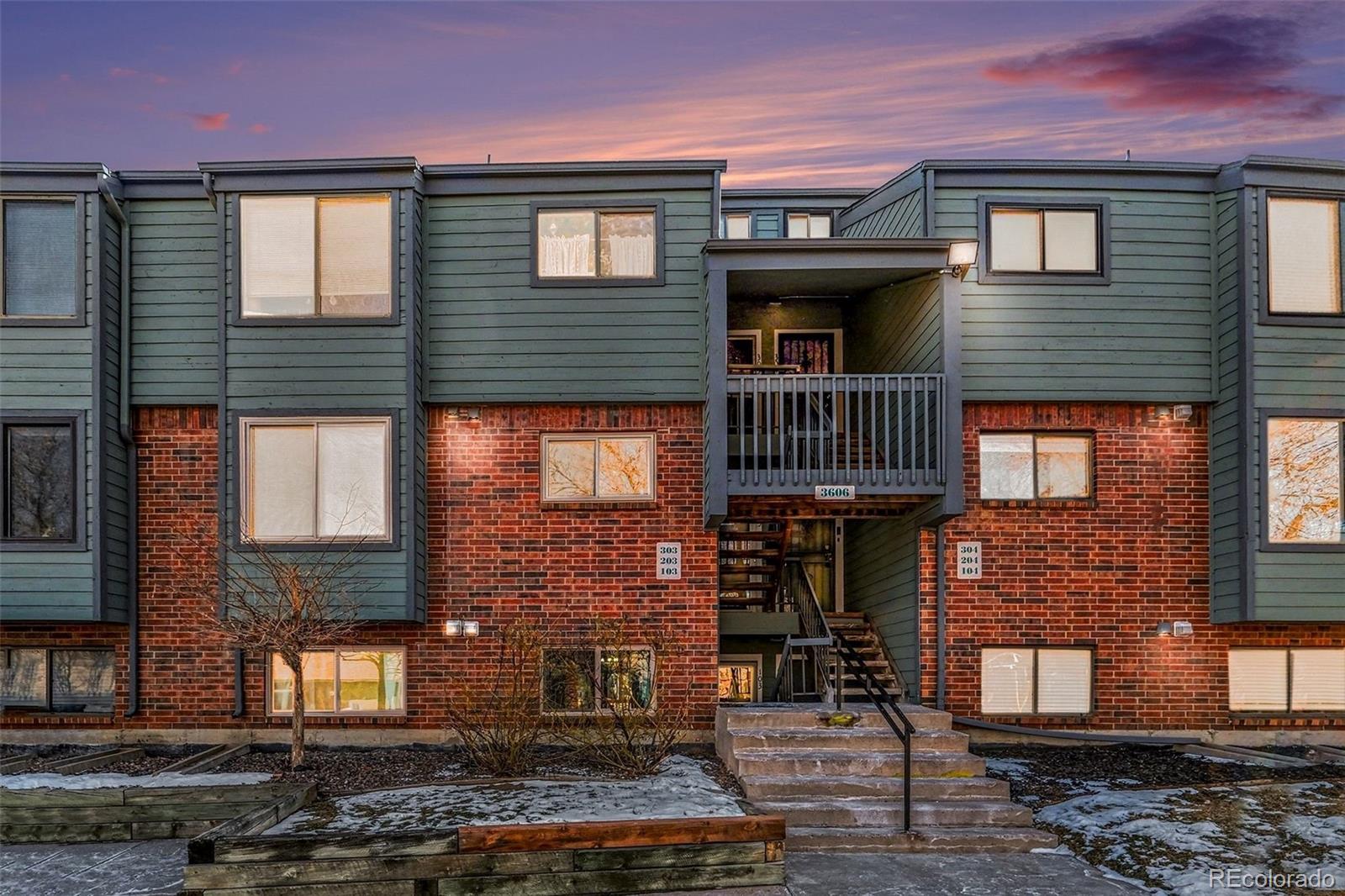 Tall Pines Lakewood Condo / Townhome | MLS #: 34347183606 S Depew Street 103, Lakewood Beds: 2 Baths: 1 Price: $275,000