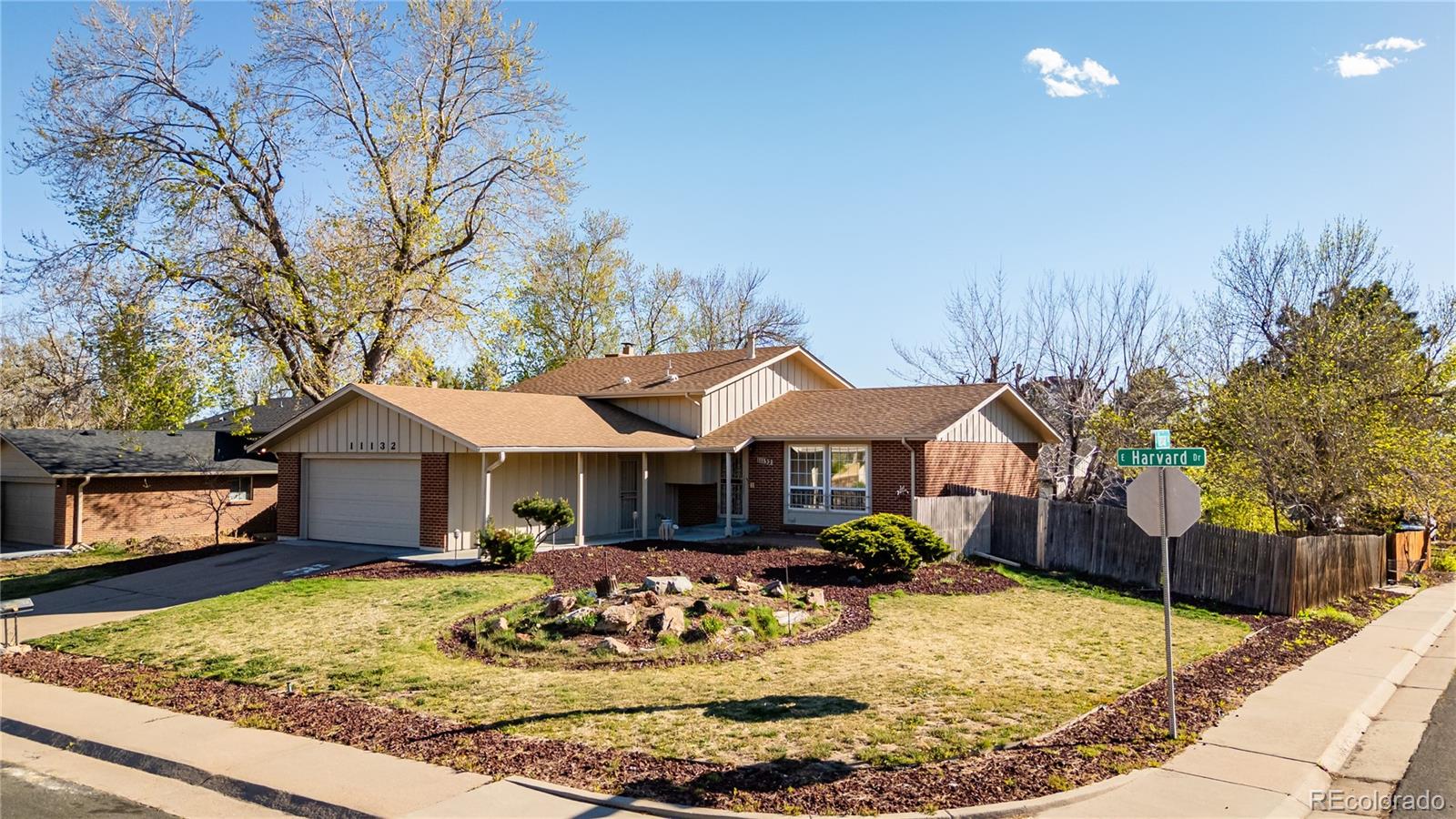 Eastridge Aurora Home | MLS #: 456638611132 E Harvard Drive, Aurora Beds: 4 Baths: 3 Price: $539,888