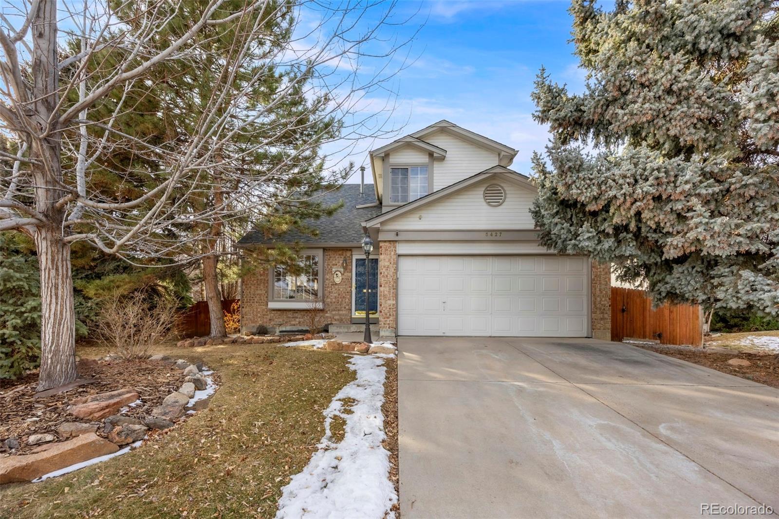 5427 s xenon street, Littleton sold home. Closed on 2026-04-21 for $535,000.