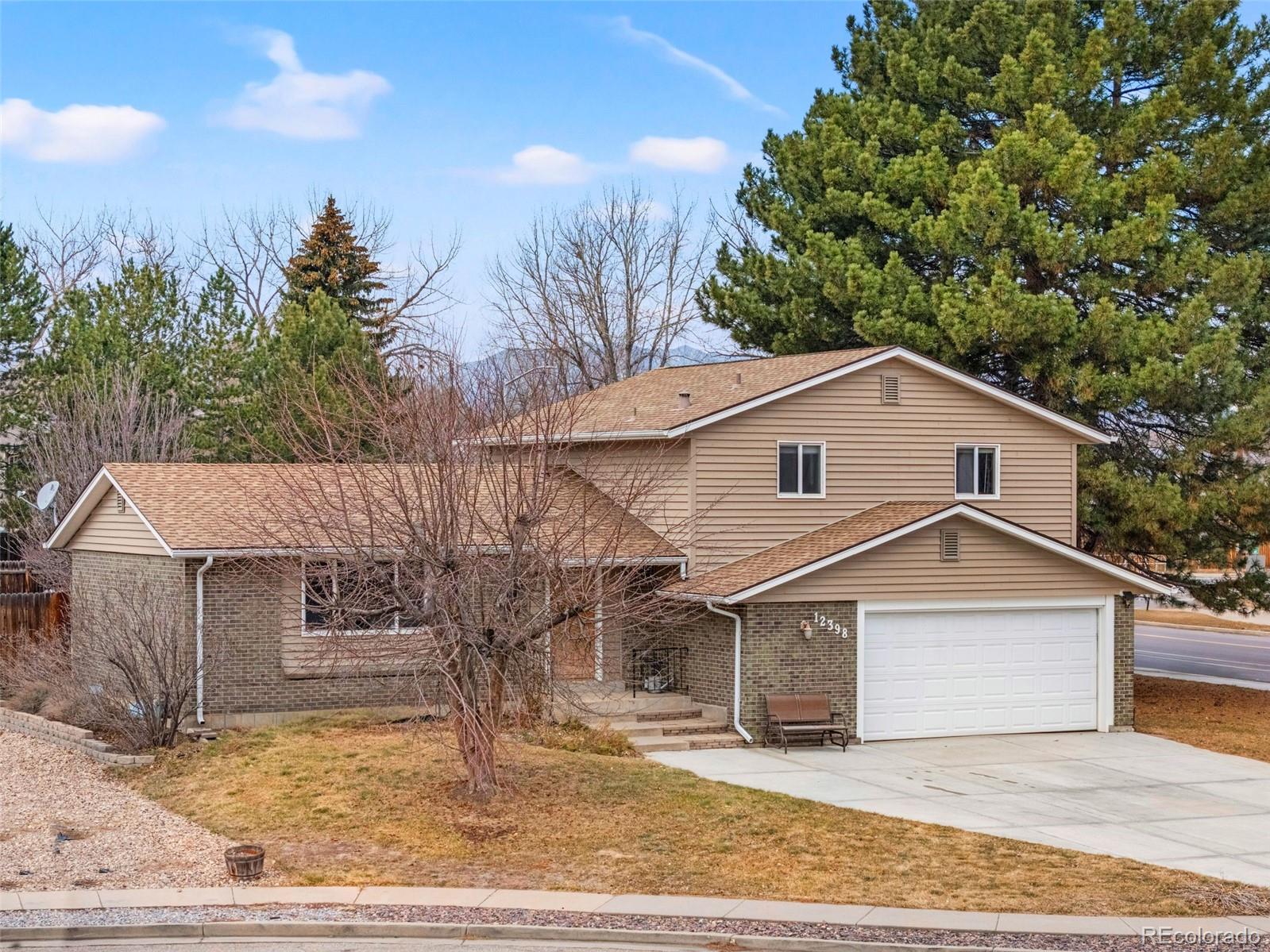 Woodland Valley Arvada Home | MLS #: 753527912398 W 70th Avenue, Arvada Beds: 5 Baths: 4 Price: $615,000