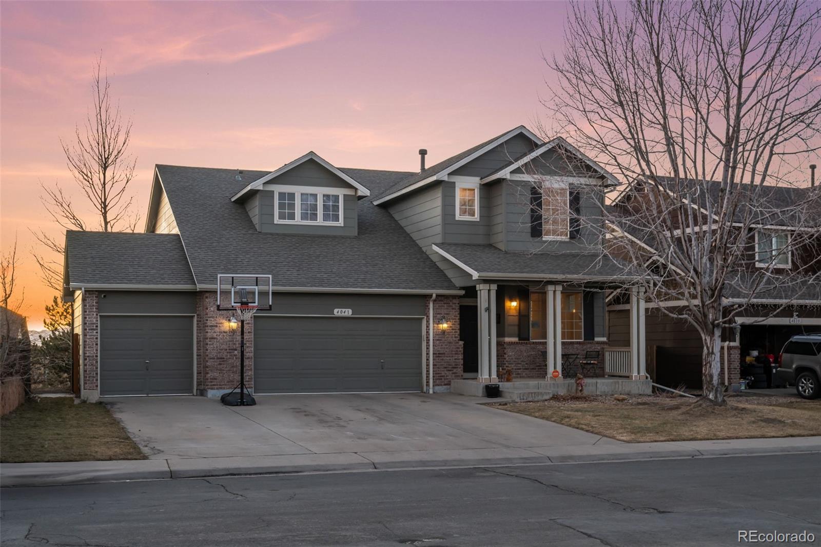 Saddle Rock Highlands Aurora Home | MLS #: 39450824041 S Odessa Street, Aurora Beds: 3 Baths: 3 Price: $575,000