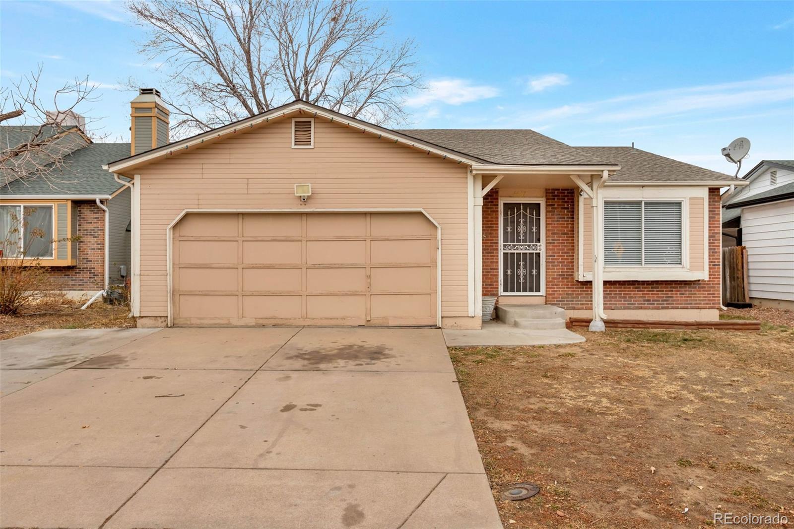 4437  durham court, Denver sold home. Closed on 2026-05-15 for $387,000.