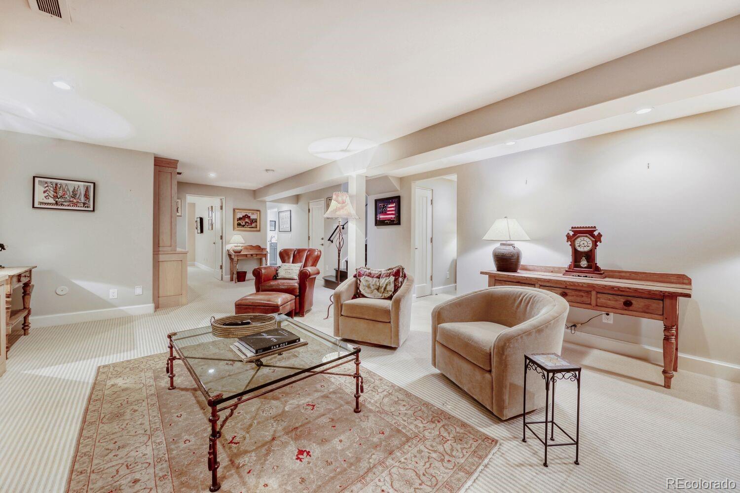 2552 e alameda avenue, Denver sold home. Closed on 2026-03-25 for $2,680,000.