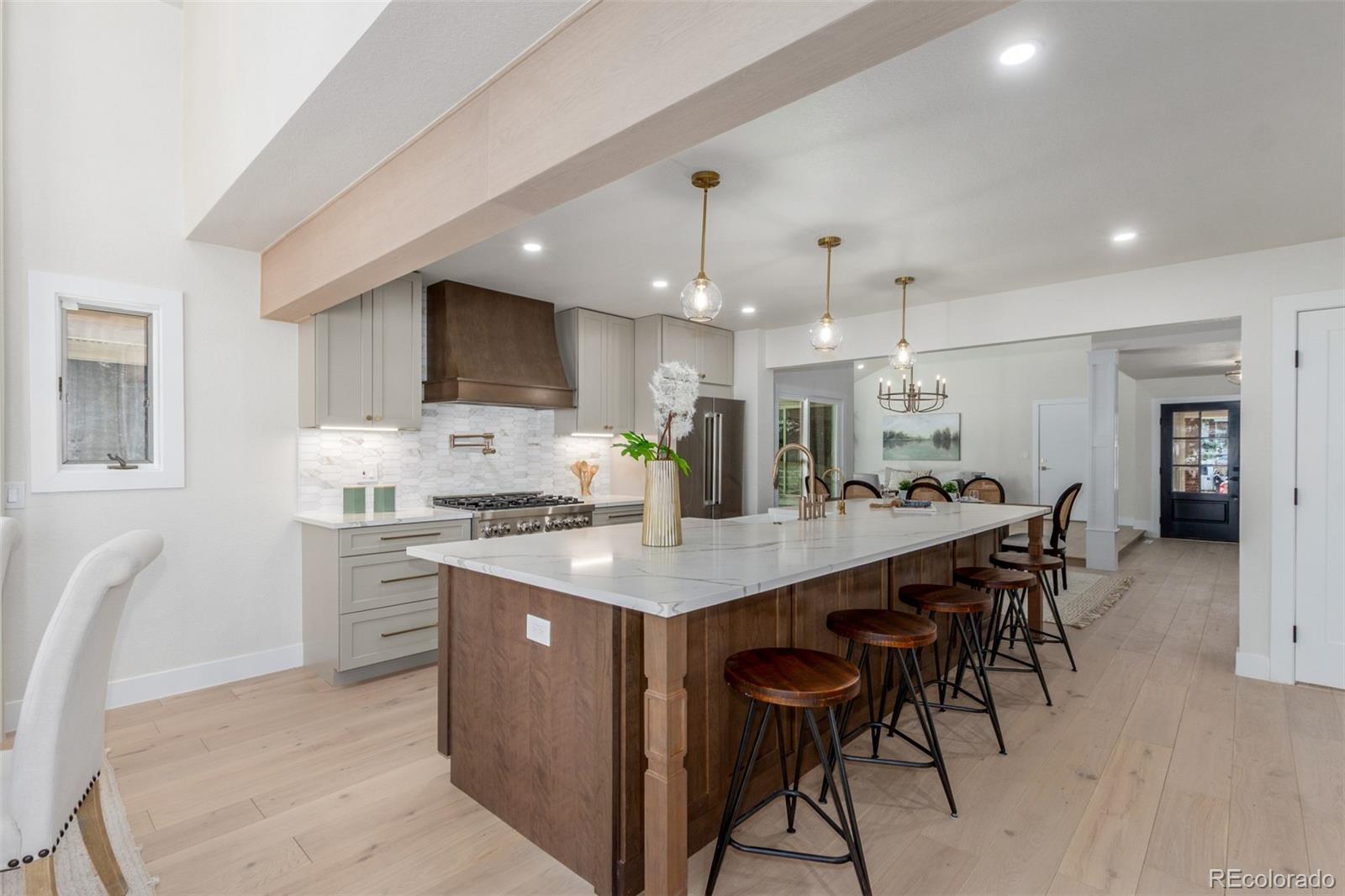 Willow Creek Centennial Home | MLS #: 71404698691 E Kettle Avenue, Centennial Beds: 5 Baths: 4 Price: $1,315,000