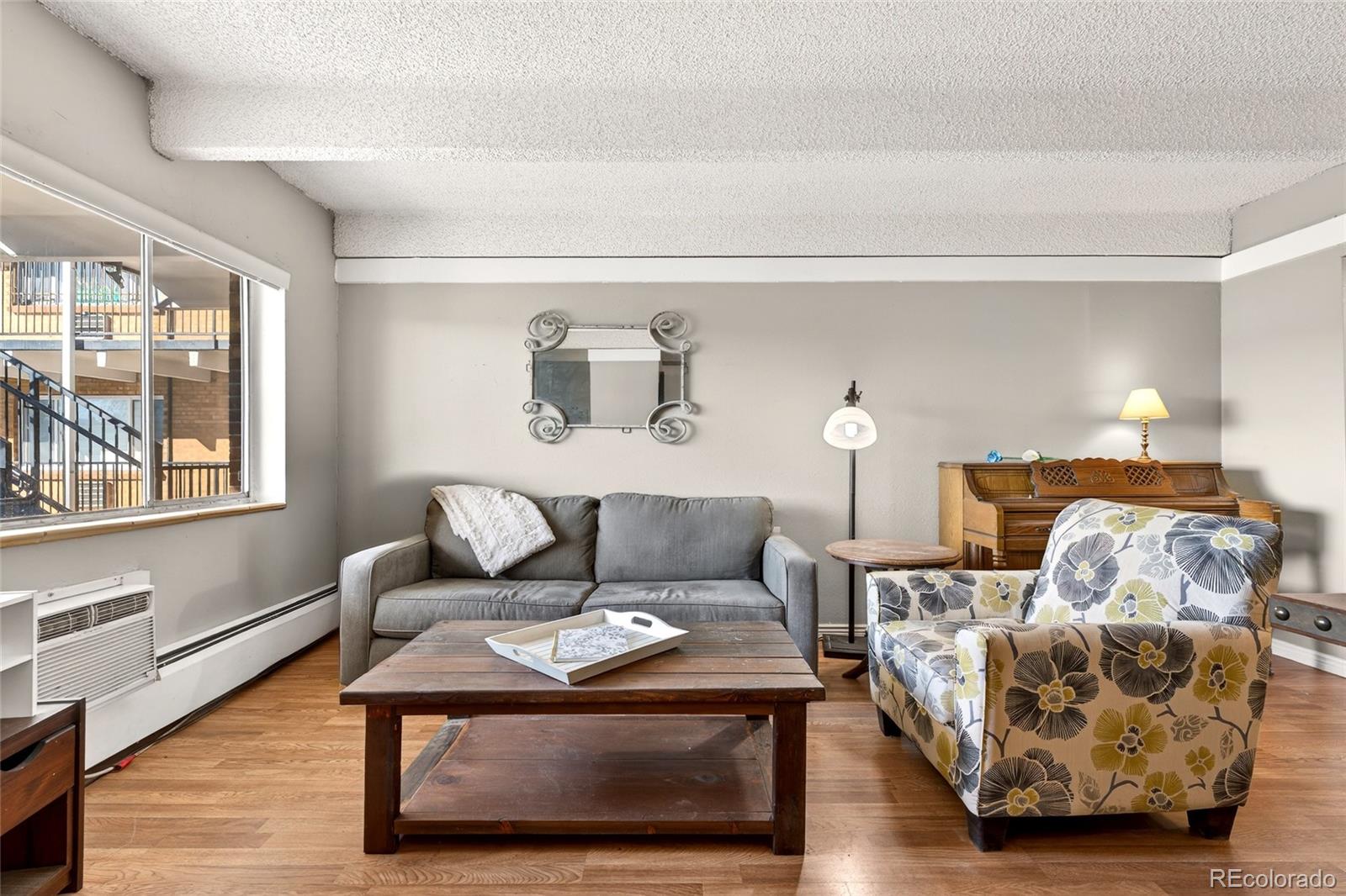  Englewood Condo / Townhome | MLS #: 9960389800 W Belleview Avenue 411, Englewood Beds: 1 Baths: 1 Price: $165,000