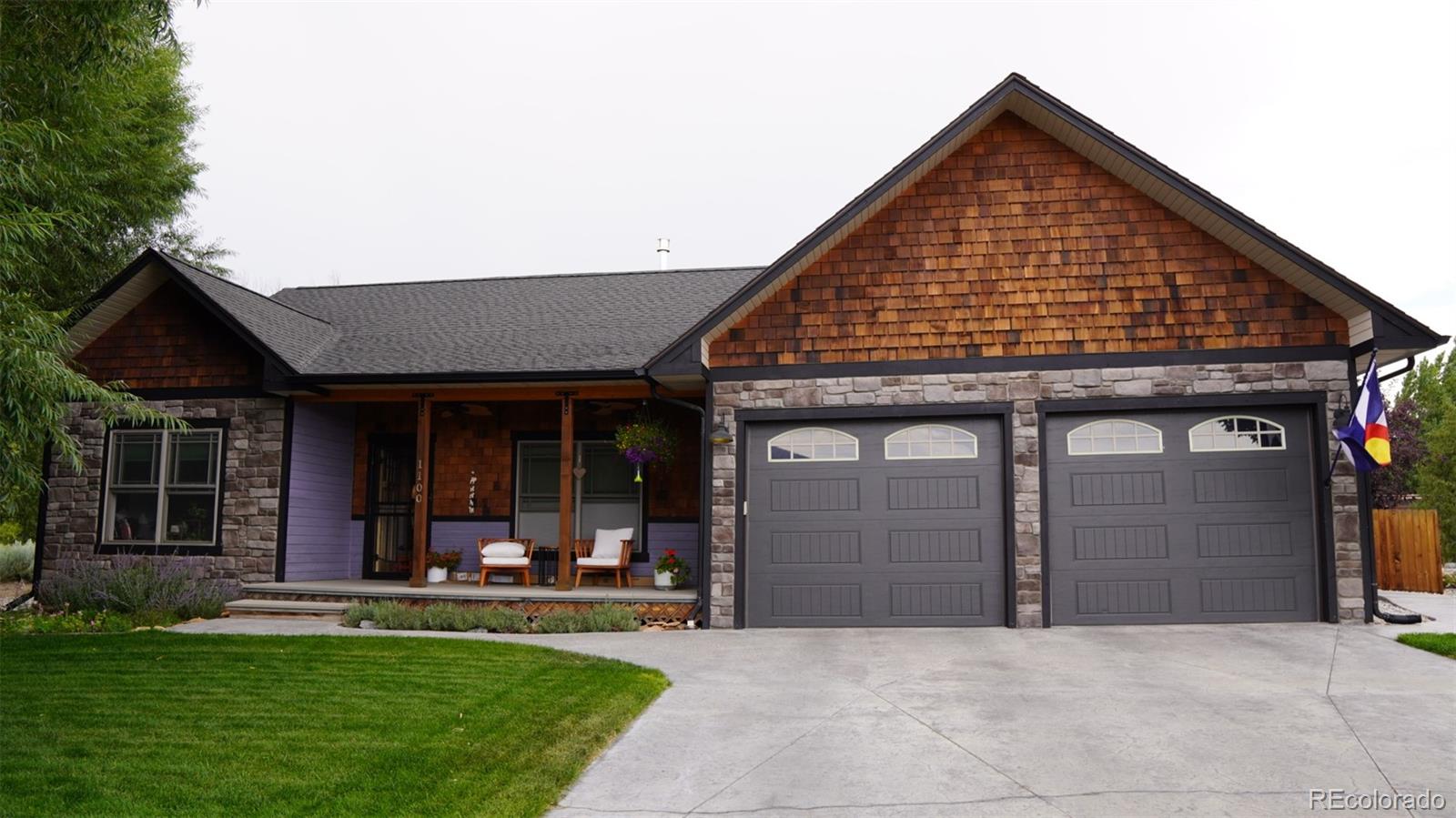 1100 e sabeta avenue, Poncha Springs sold home. Closed on 2026-07-10 for $775,000.