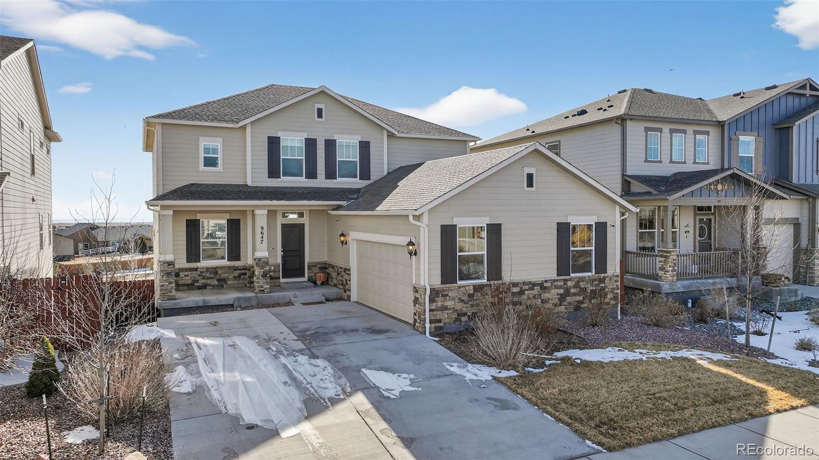  Peyton Home | MLS #: 51904049647  Vistas Park Drive, Peyton Beds: 4 Baths: 4 Price: $580,000