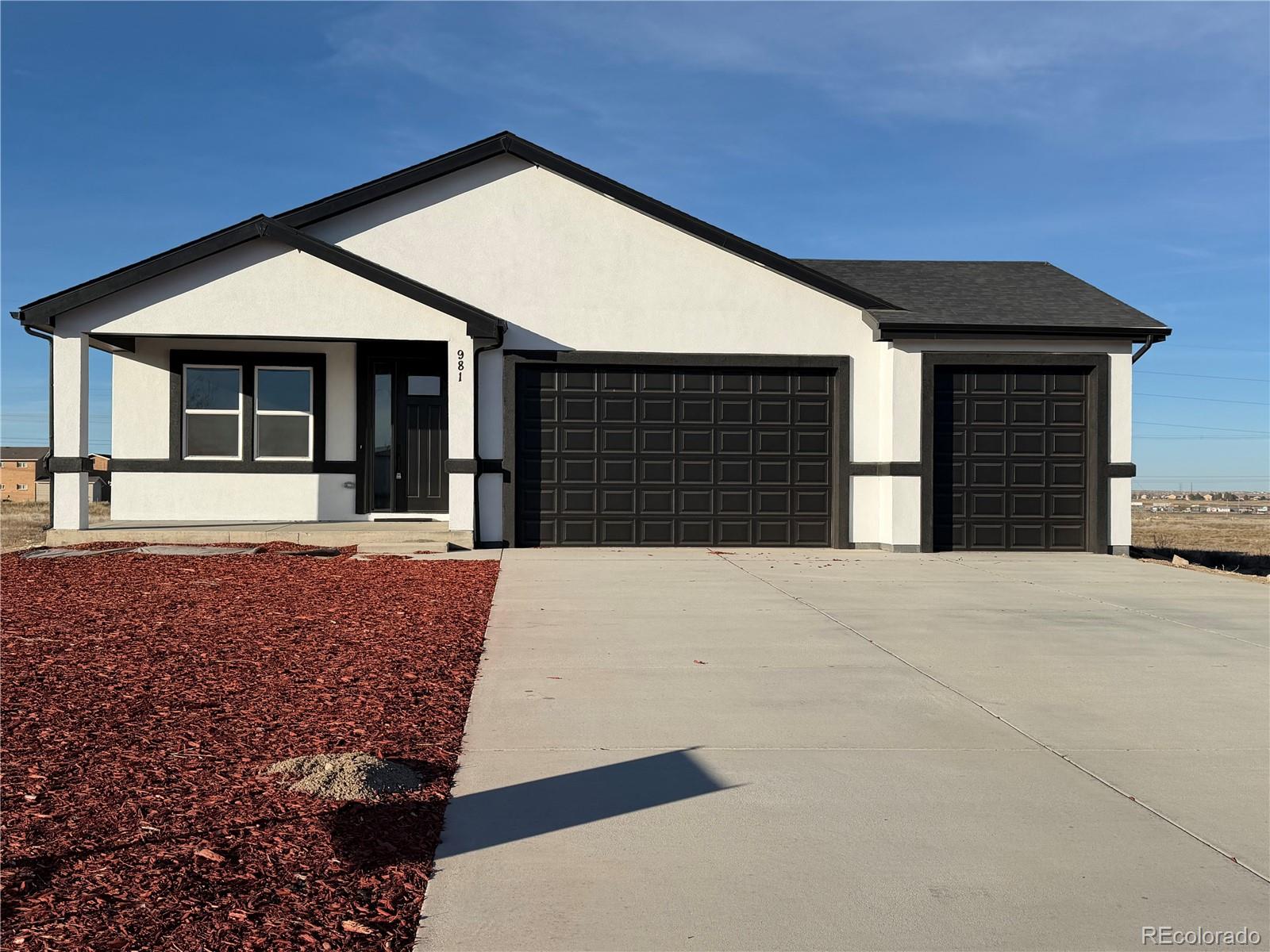  Pueblo Home | MLS #: 5634020981 E Waverly Drive, Pueblo Beds: 3 Baths: 2 Price: $399,900