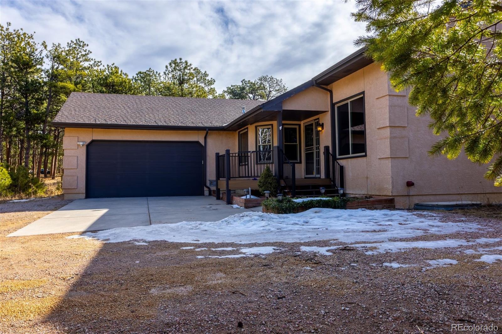 505 cimarron road, Monument sold home. Closed on 2026-05-01 for $832,000.