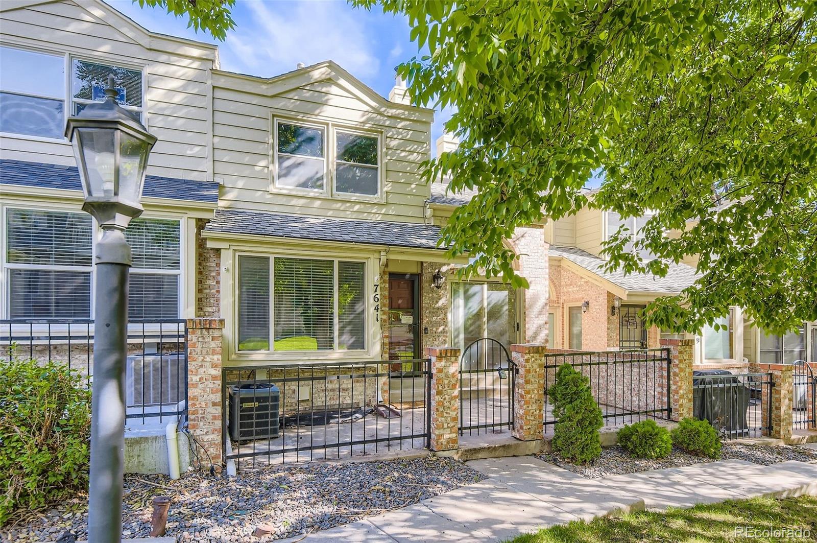 Bristol Cove Centennial Condo / Townhome | MLS #: 16064127641 S Cove Circle , Centennial Beds: 3 Baths: 4 Price: $415,000