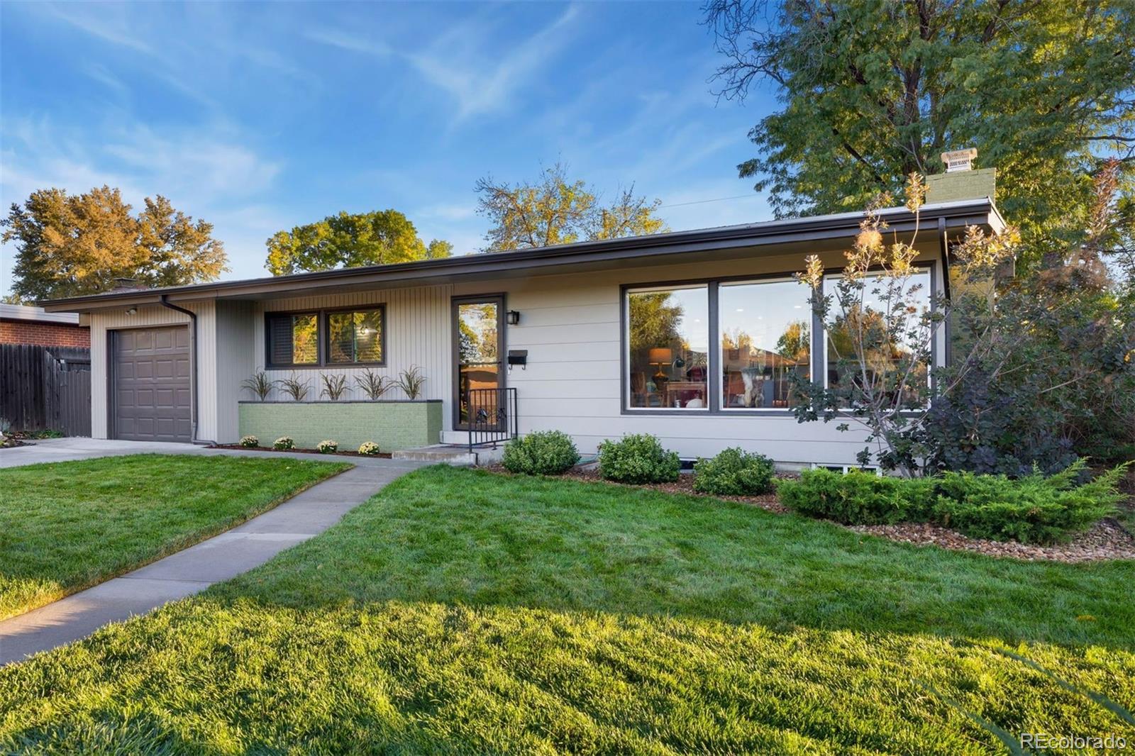  Englewood Home | MLS #: 5614636680 S Washington Circle, Englewood Beds: 3 Baths: 2 Price: $620,000