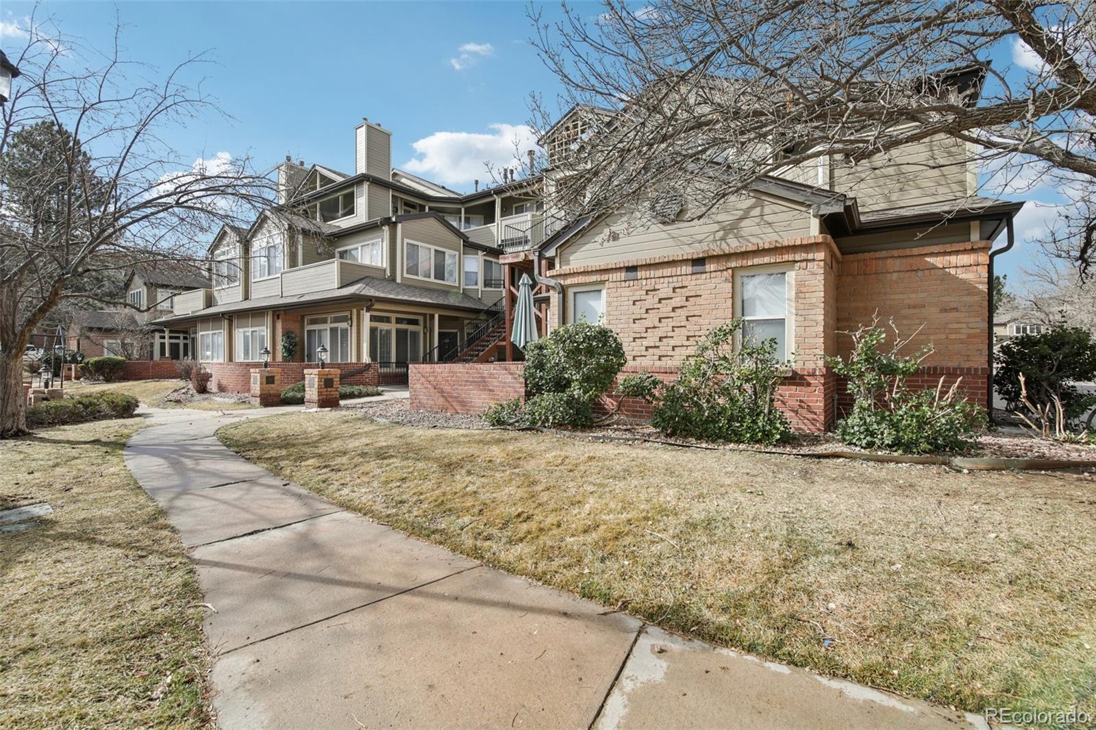 Greenwood Village Condo / Townhome | MLS #: 78398316001 S Yosemite Street B102, Greenwood Village Beds: 2 Baths: 1 Price: $359,900