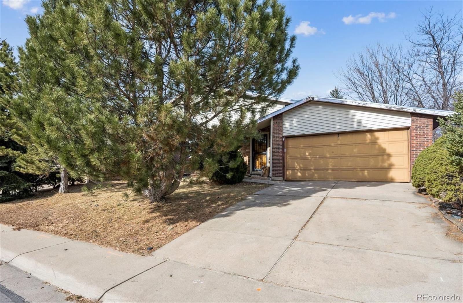 Sunset Ridge Westminster Home | MLS #: 62003653715 W 95th Place, Westminster Beds: 5 Baths: 4 Price: $475,000
