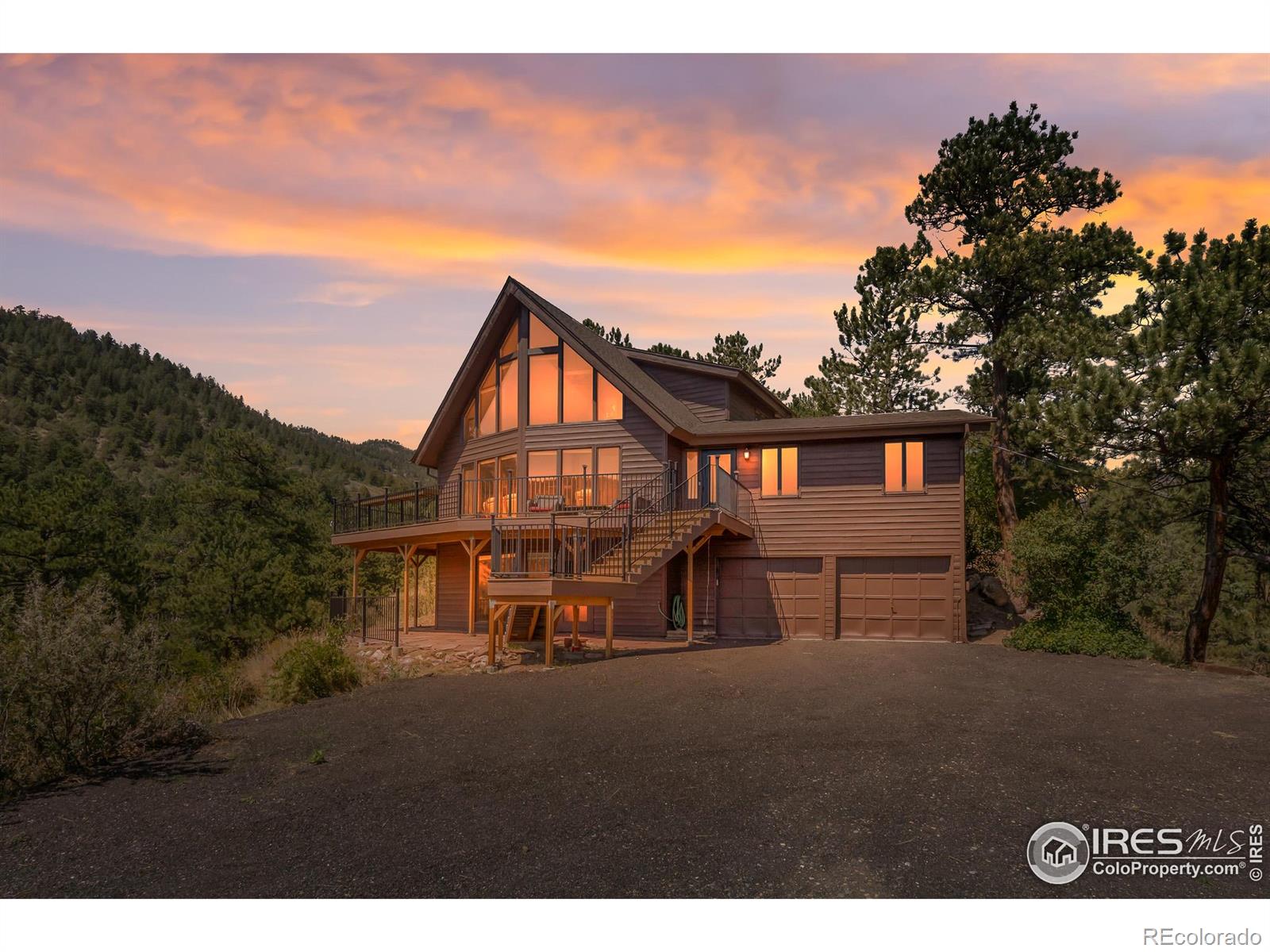 317  dunraven glade road, Glen Haven sold home. Closed on 2026-04-01 for $825,000.