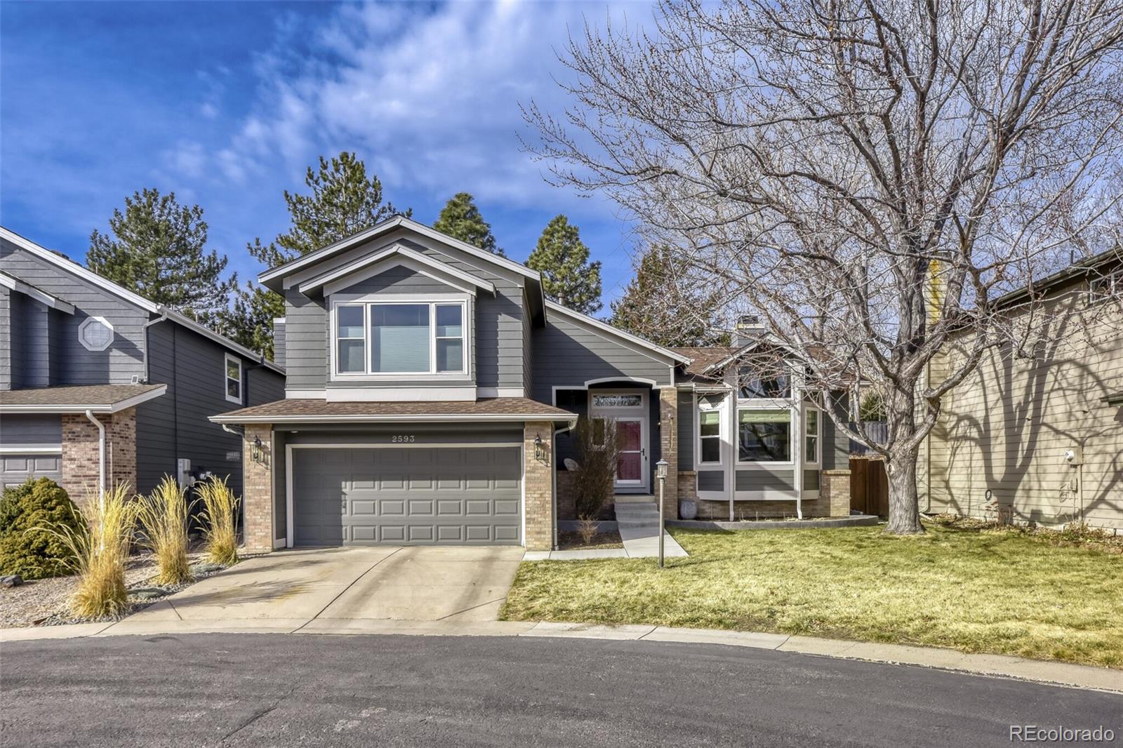 Primrose Lakewood Home | MLS #: 75705782593 S Johnson Court, Lakewood Beds: 3 Baths: 3 Price: $660,000