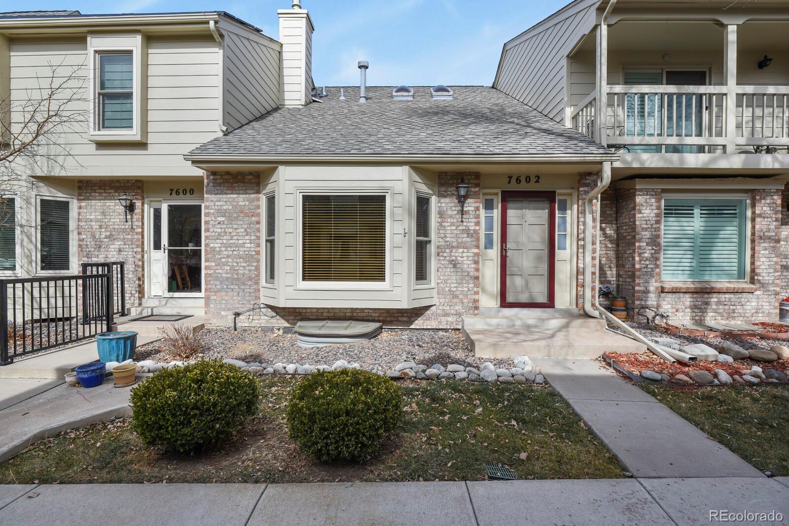 Bristol Cove Centennial Condo / Townhome | MLS #: 96315357602 S Cove Circle , Centennial Beds: 4 Baths: 4 Price: $530,000