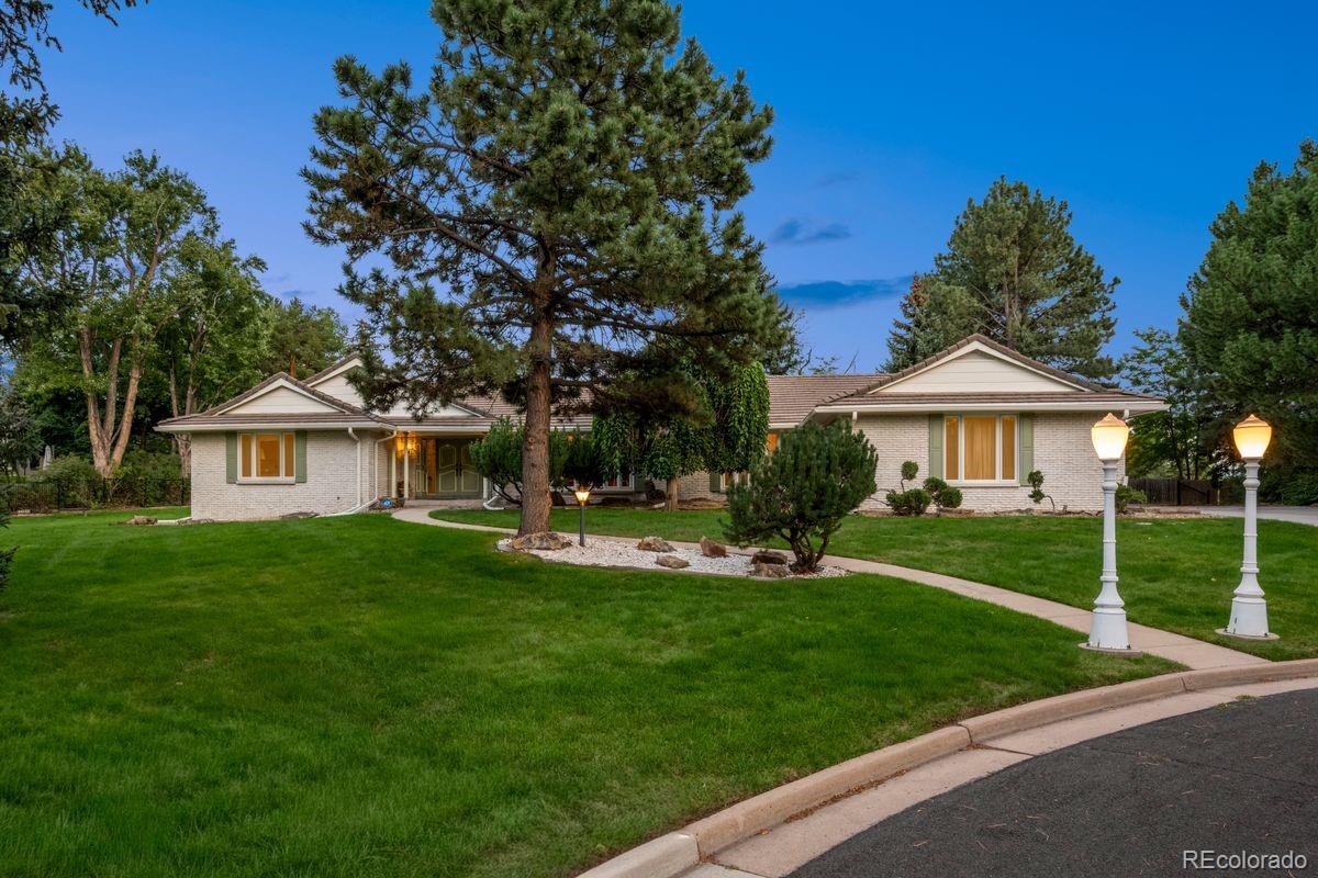 4290 honey locust drive, Englewood sold home. Closed on 2026-02-12 for $1,910,000.
