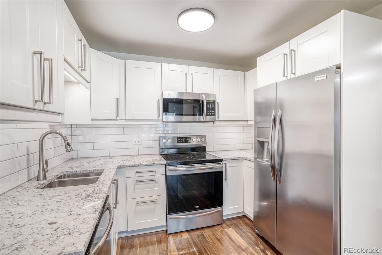 Dsw Denver Condo / Townhome | MLS #: 2498257695 S Alton Way 1D, Denver Beds: 2 Baths: 1 Price: $197,500