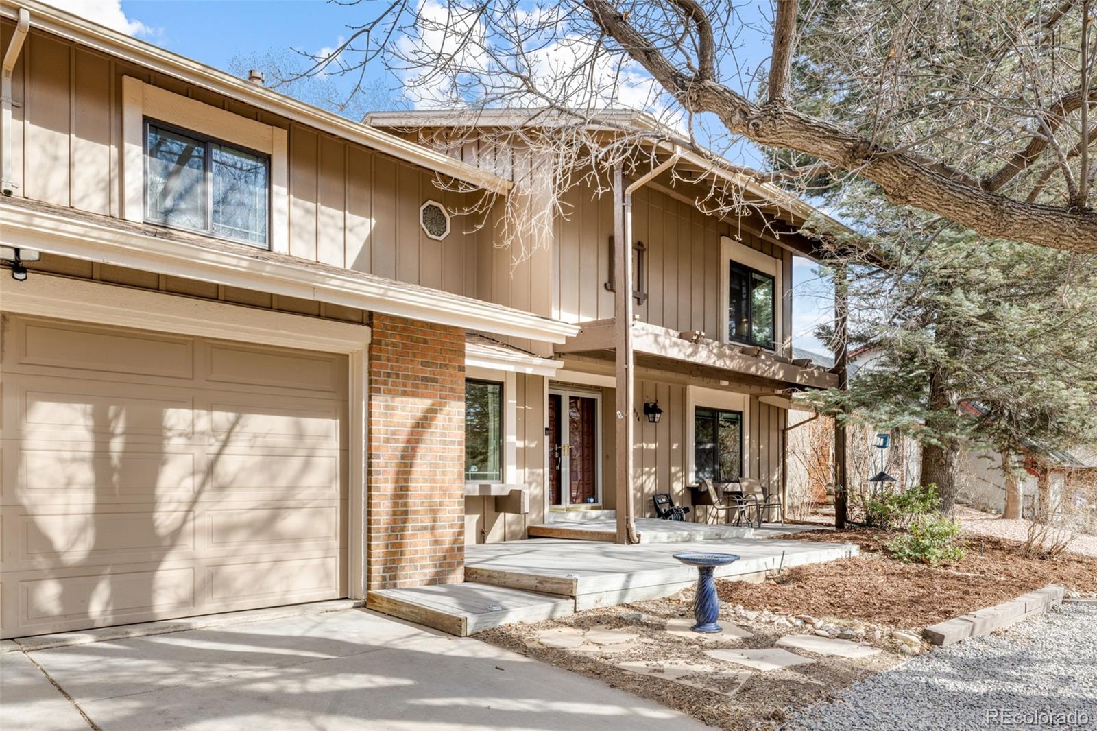 Mission Viejo Aurora Home | MLS #: 21131753804 S Helena Way, Aurora Beds: 5 Baths: 3 Price: $600,000